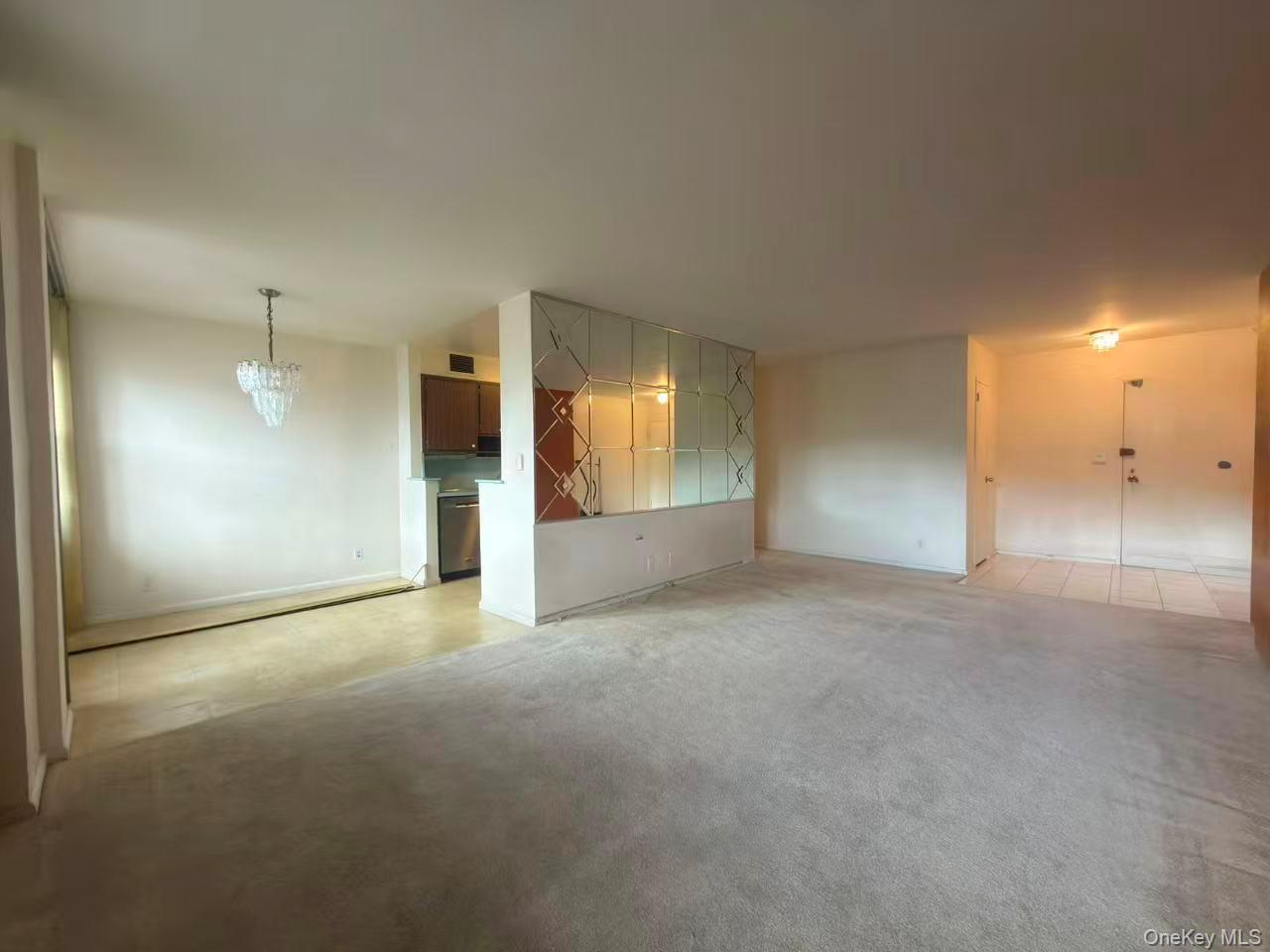 138-10 Franklin Avenue, Unit 6K photo 6