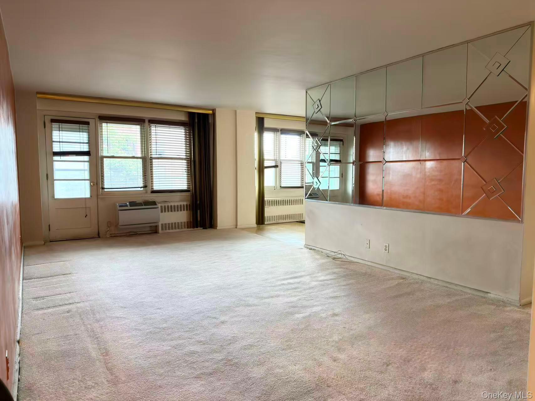 138-10 Franklin Avenue, Unit 6K photo 3