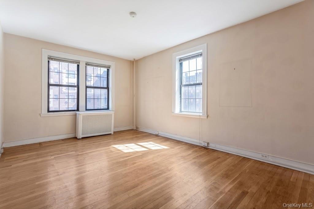 68-36 Burns Street, Unit D1 photo 8