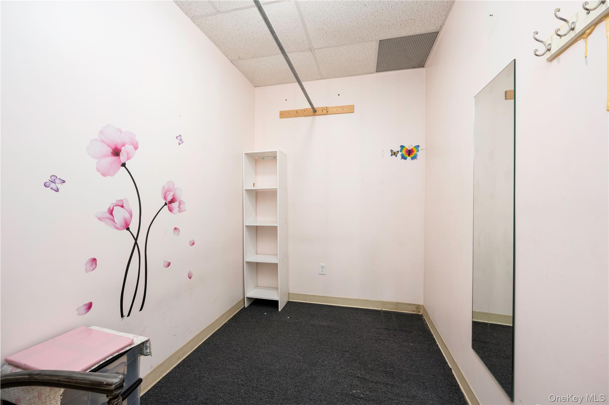762 Main Street – For Rent photo 10