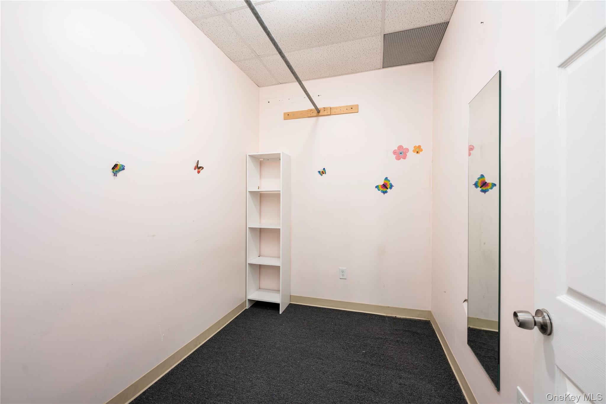 762 Main Street – For Rent photo 8