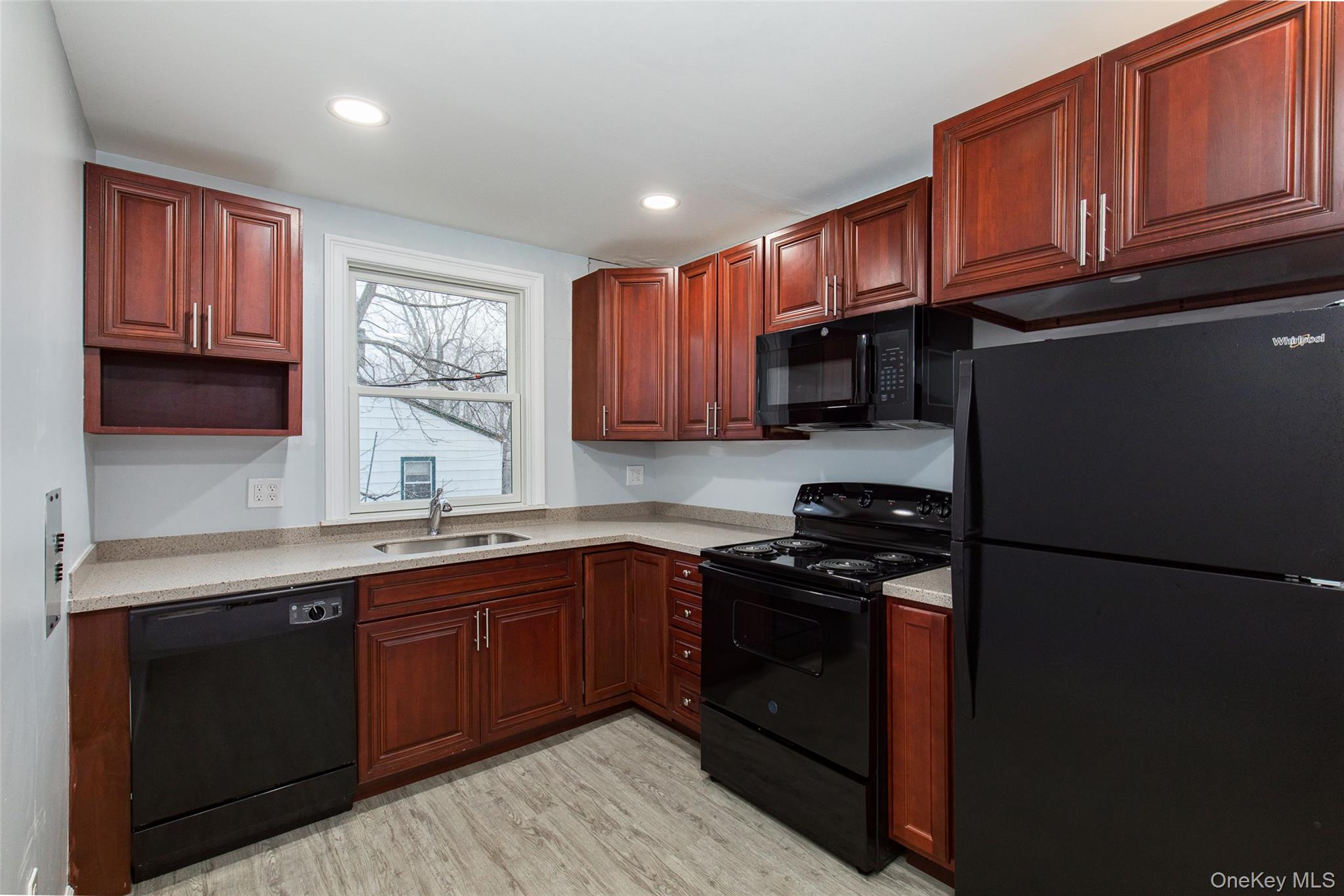 1 BAIN Avenue – For Rent photo 2