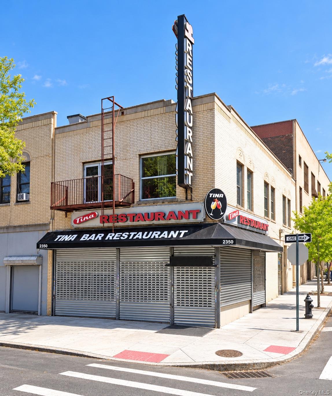 2350 Washington Avenue – For Sale