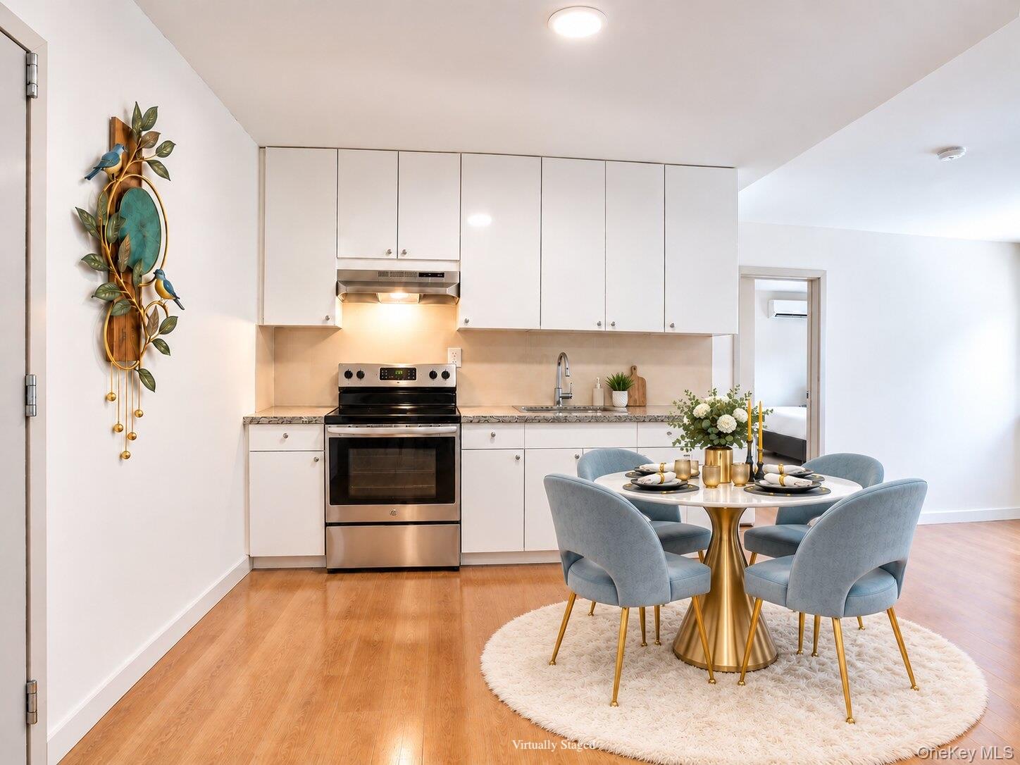7040 45 Avenue, Unit 6D photo 3