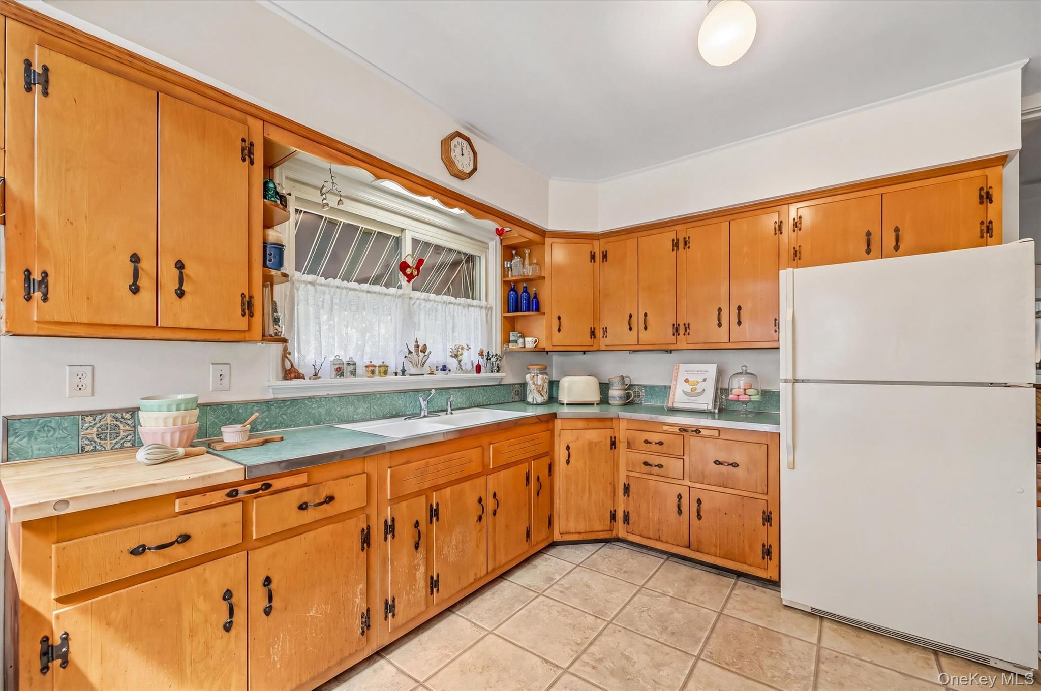61 E Maple Avenue – For Sale photo 23