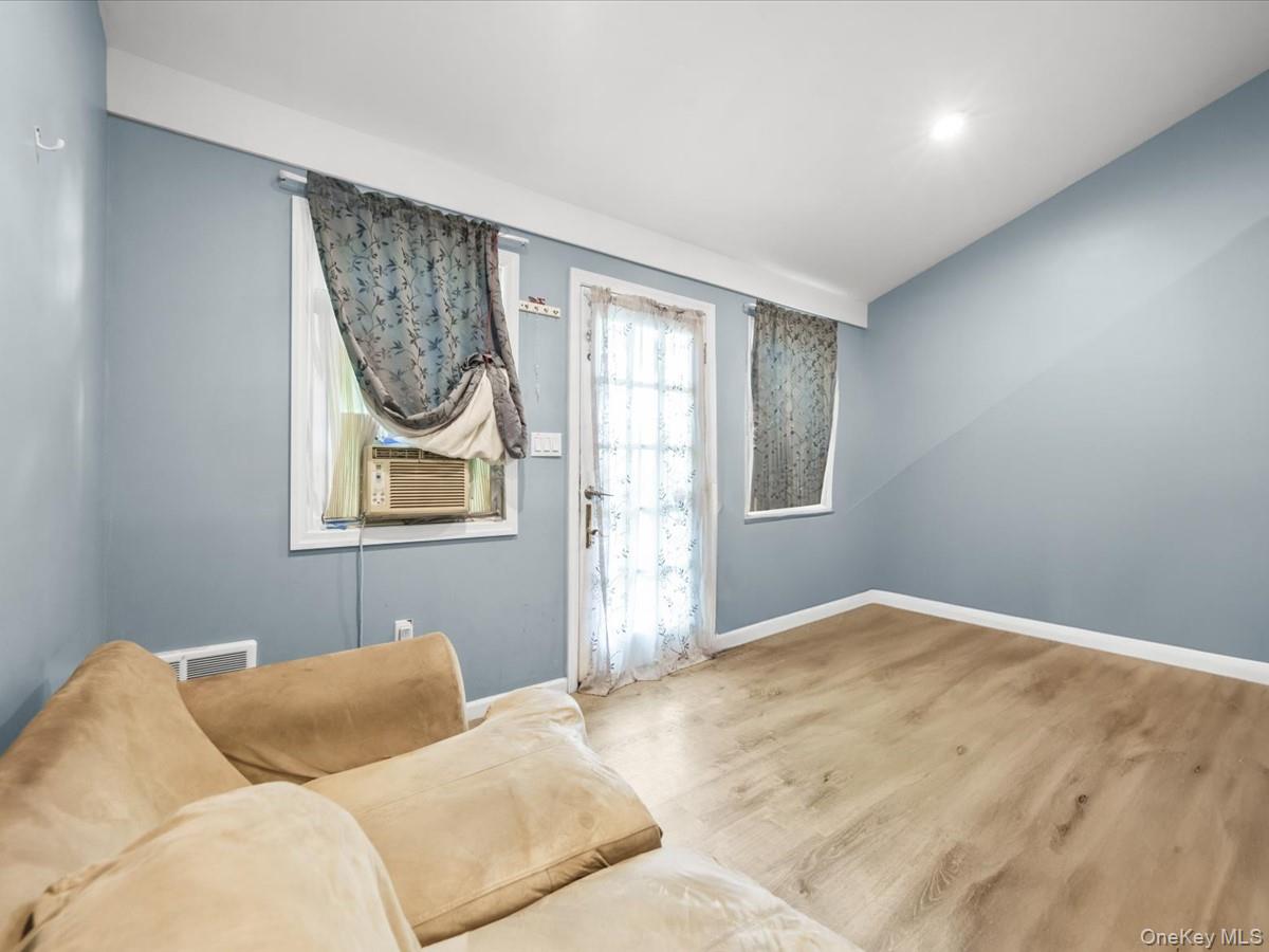 23 Hren Avenue – For Sale photo 11