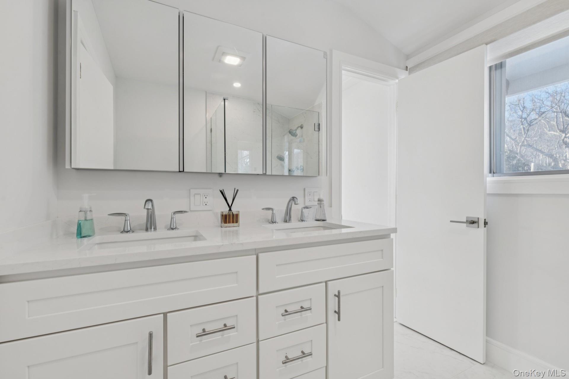 18 Tara Road – For Sale photo 13