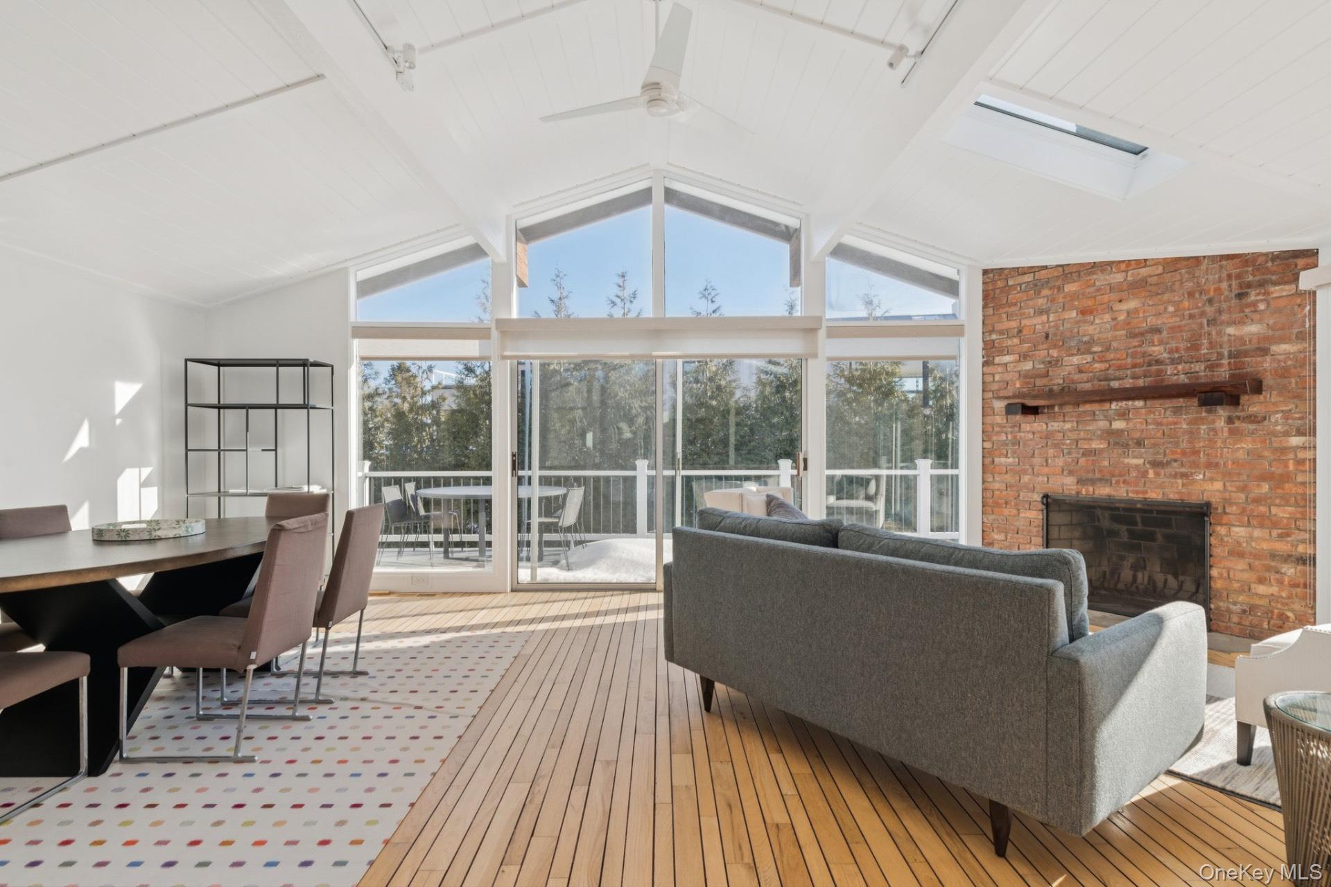 18 Tara Road – For Sale photo 10