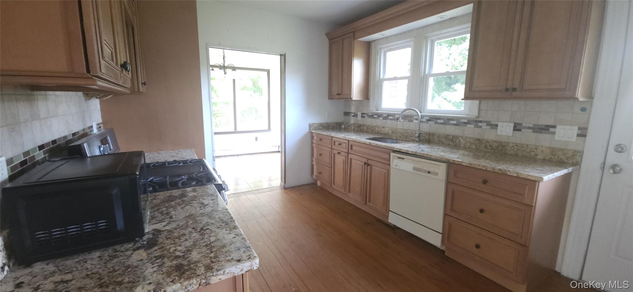 7 Ruscitti Drive – For Rent photo 6