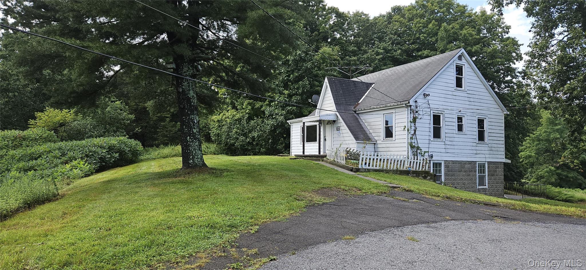 7 Ruscitti Drive – For Rent