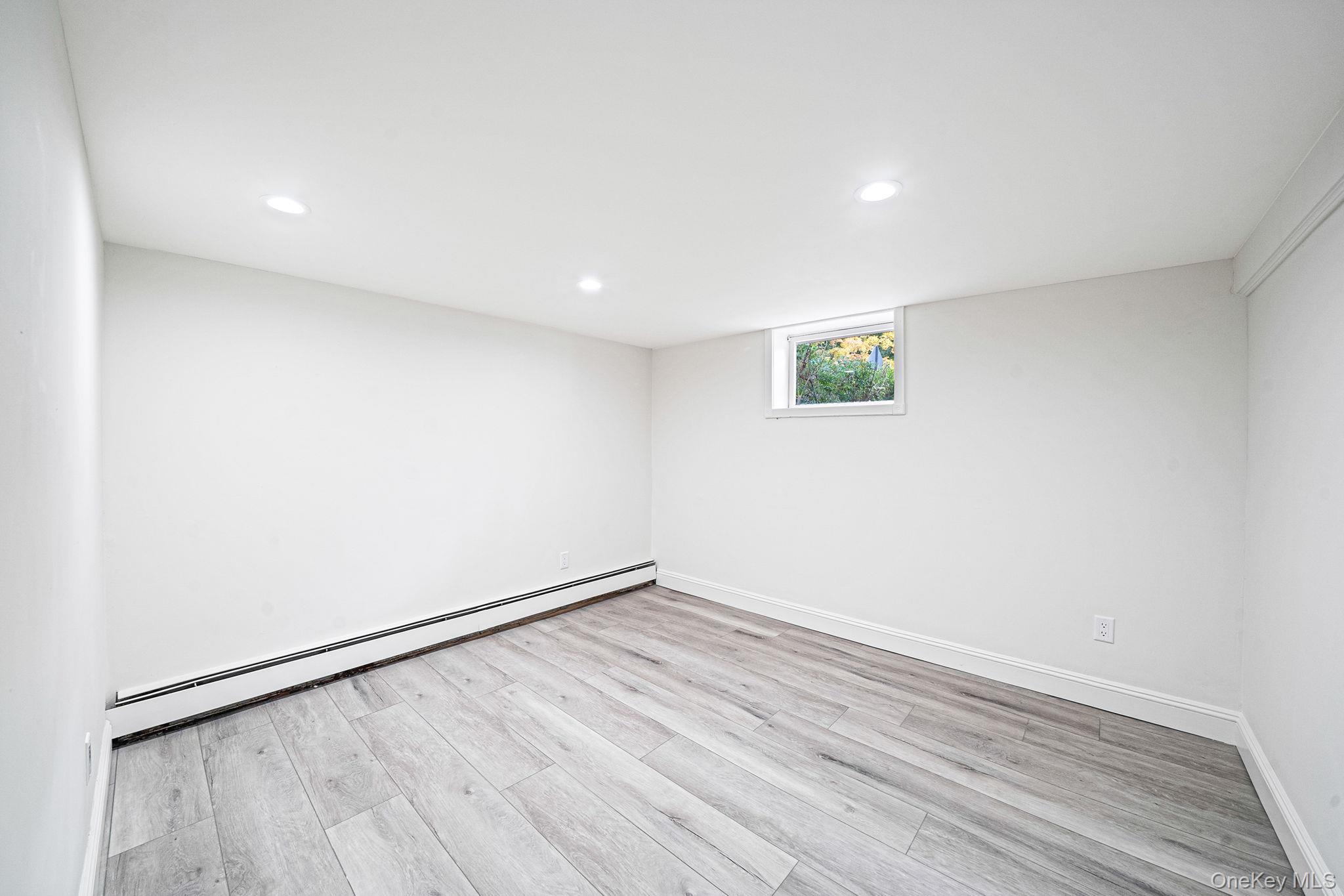 14 Millers Road – For Sale photo 18