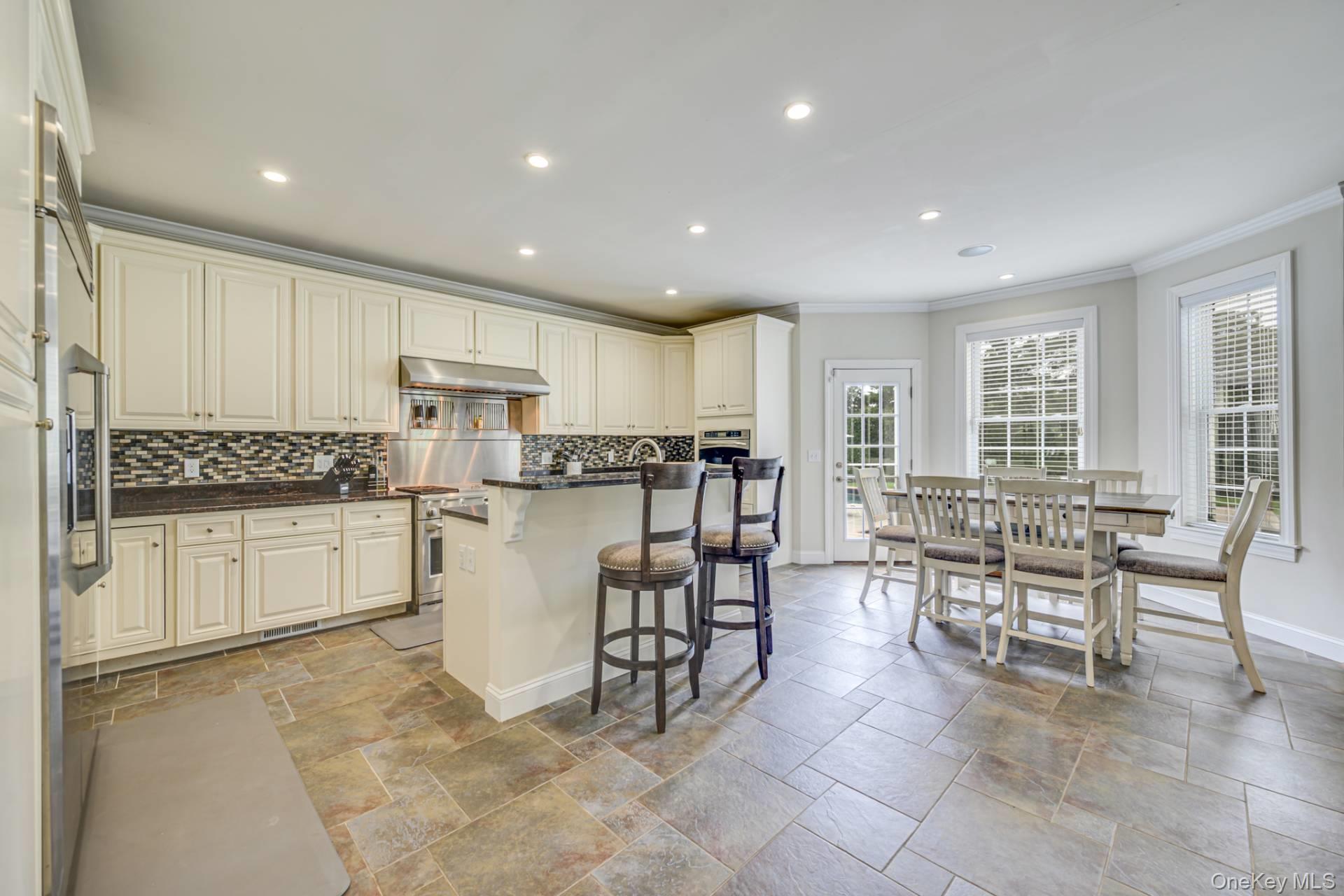 23 Knollwood Drive – For Sale photo 9