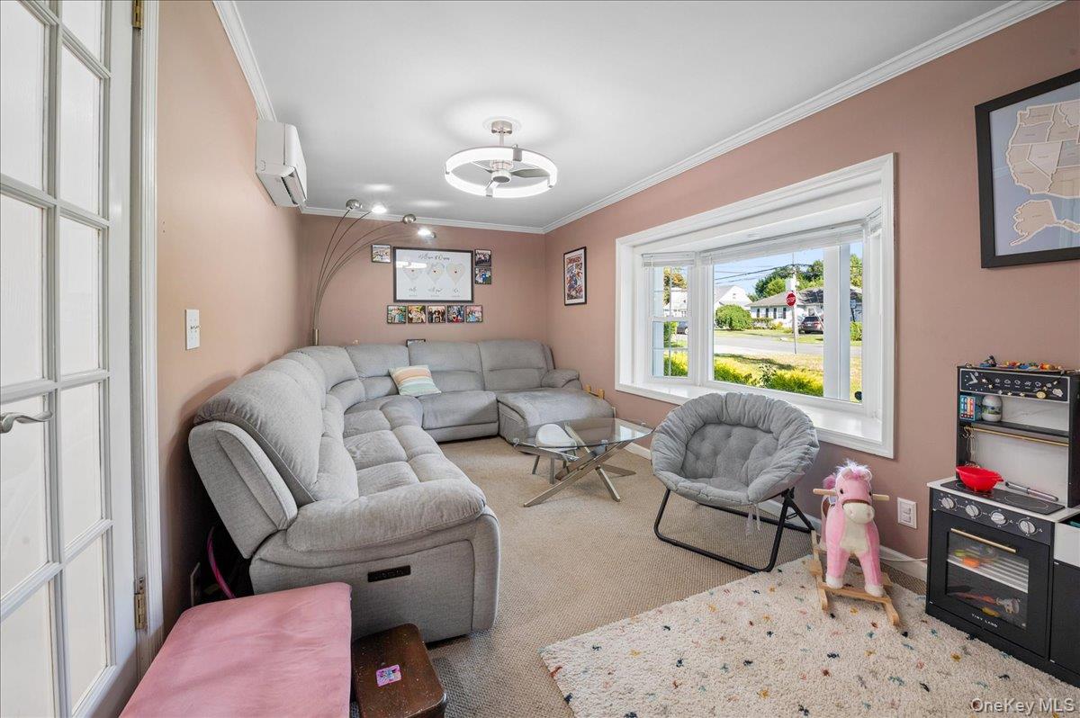 5 Quintard Drive – For Rent photo 9
