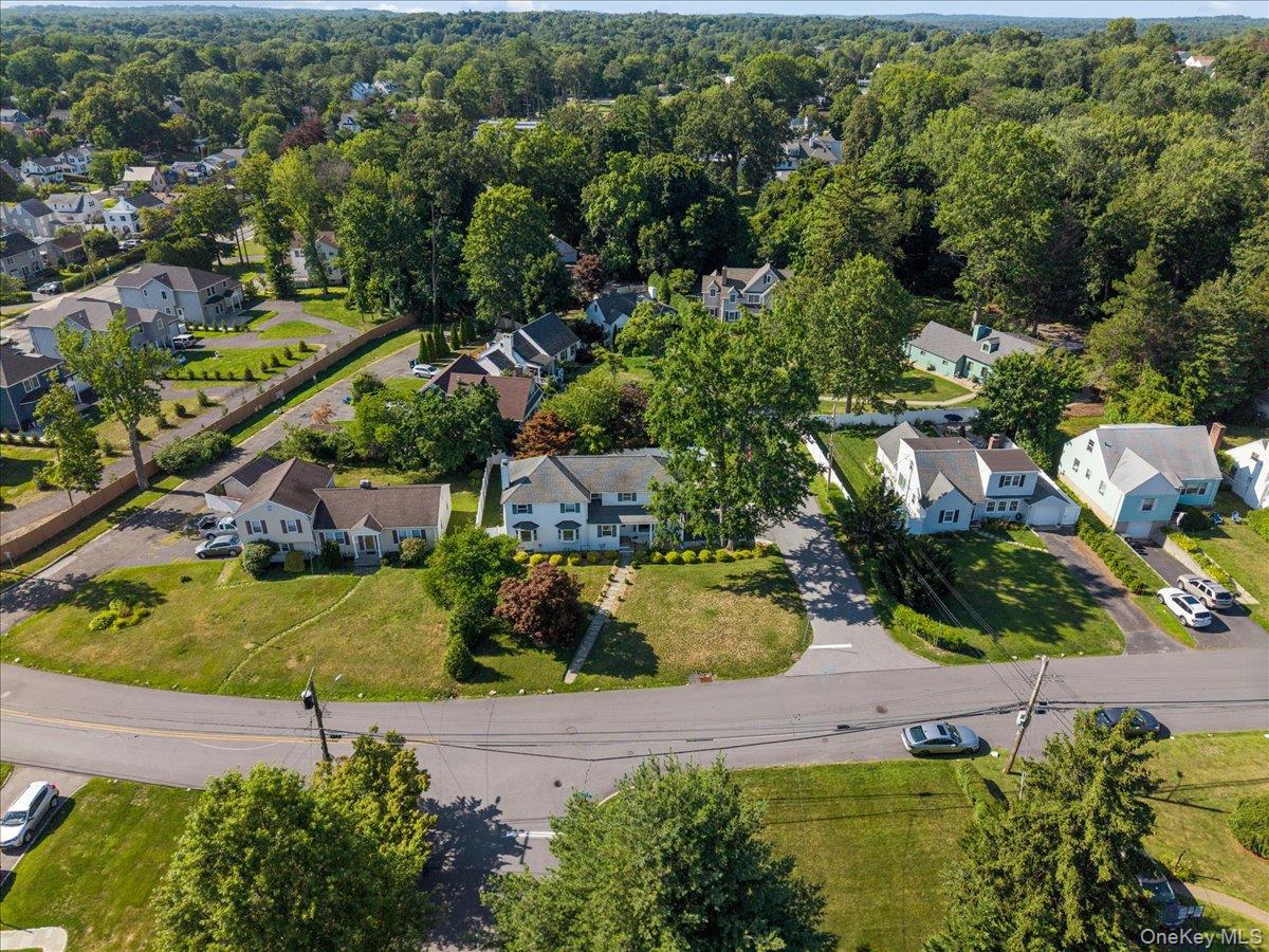 5 Quintard Drive – For Rent photo 22