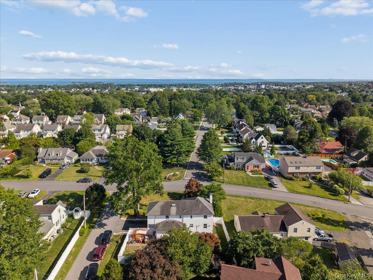 5 Quintard Drive – For Rent photo 21