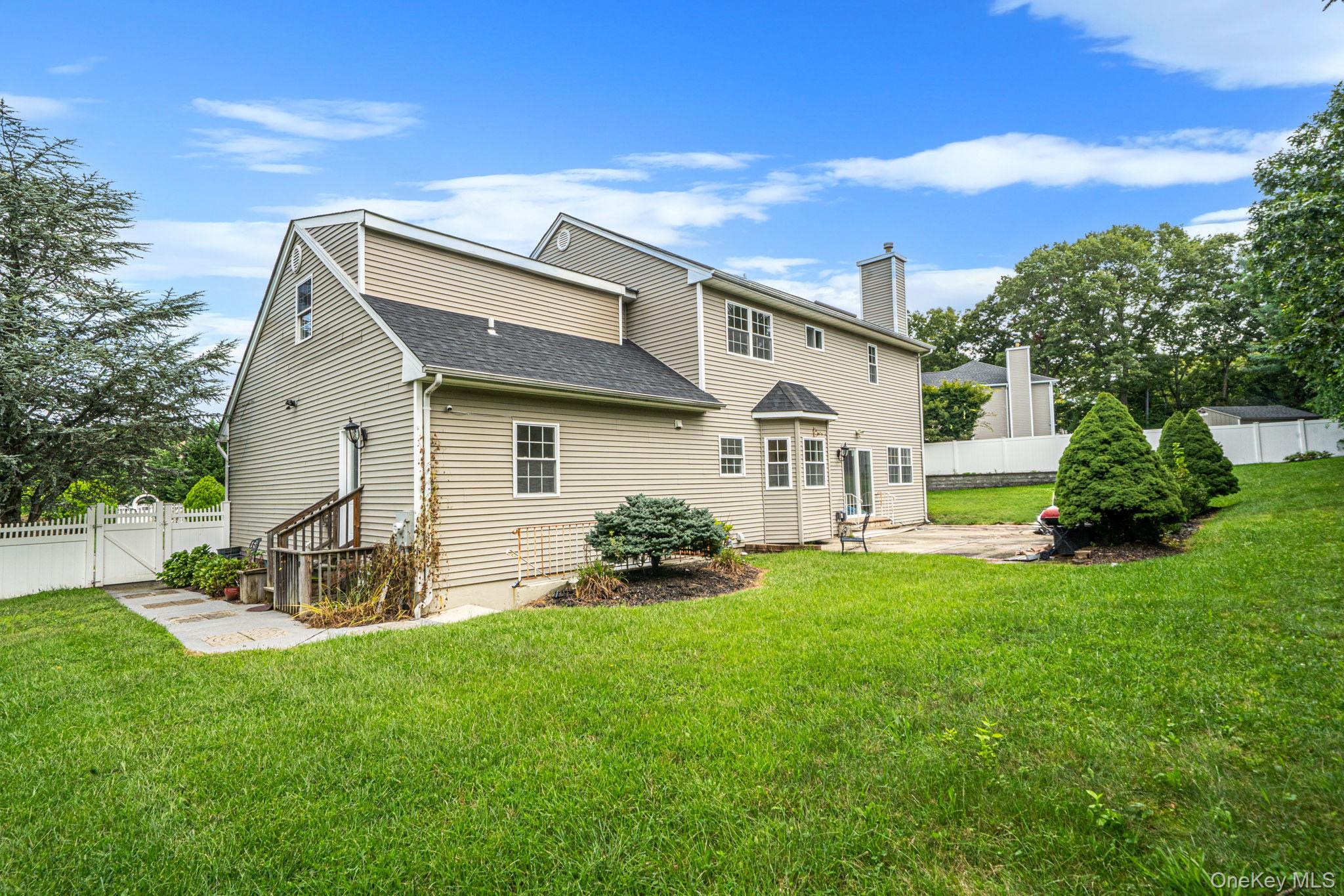 18 Woodridge Lane – For Sale photo 13