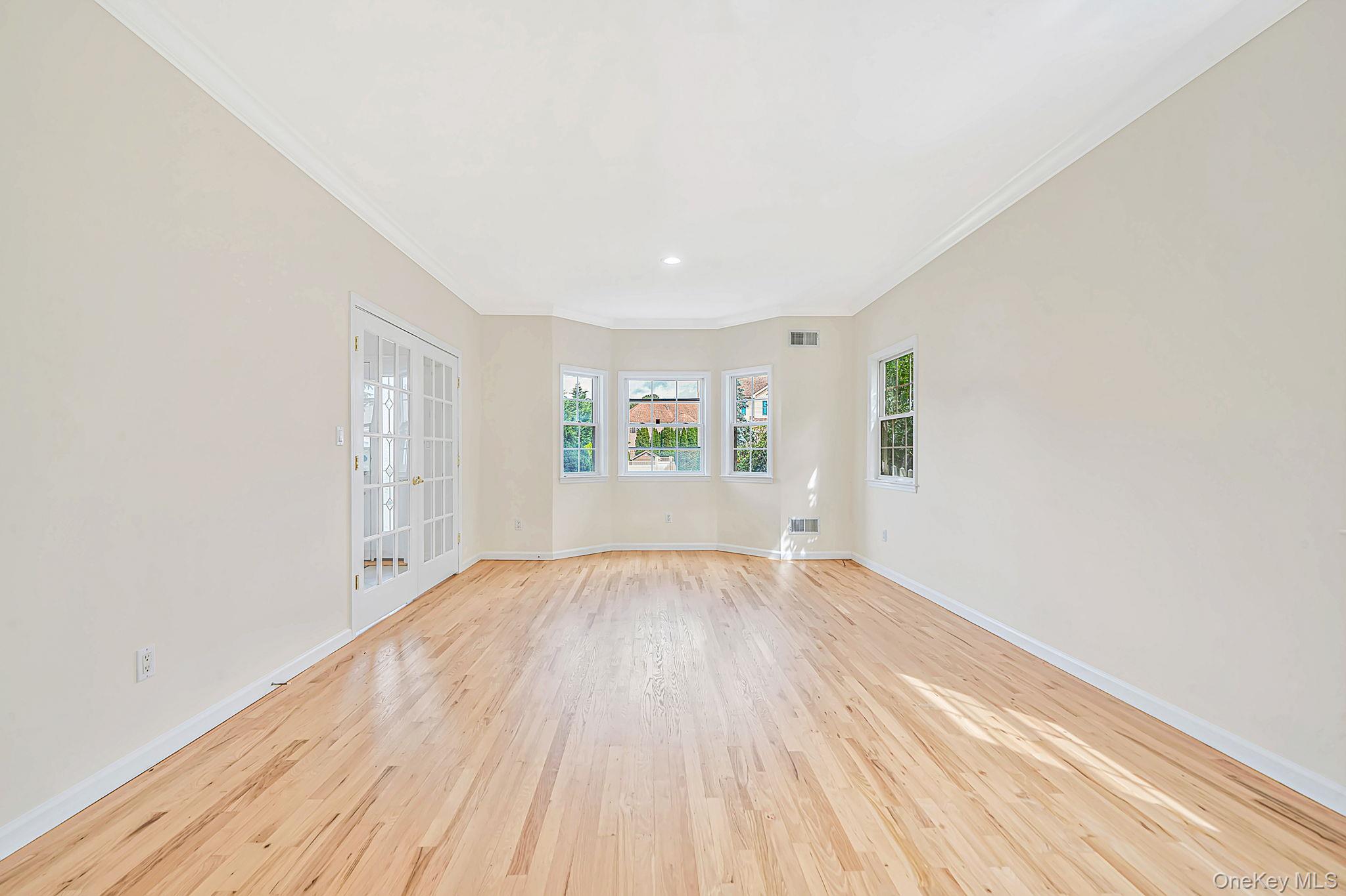 18 Woodridge Lane – For Sale photo 14