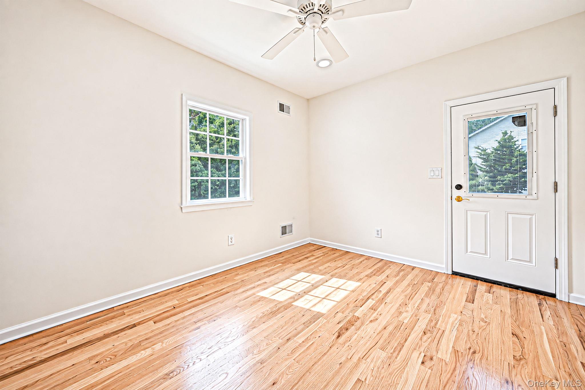 18 Woodridge Lane – For Sale photo 29