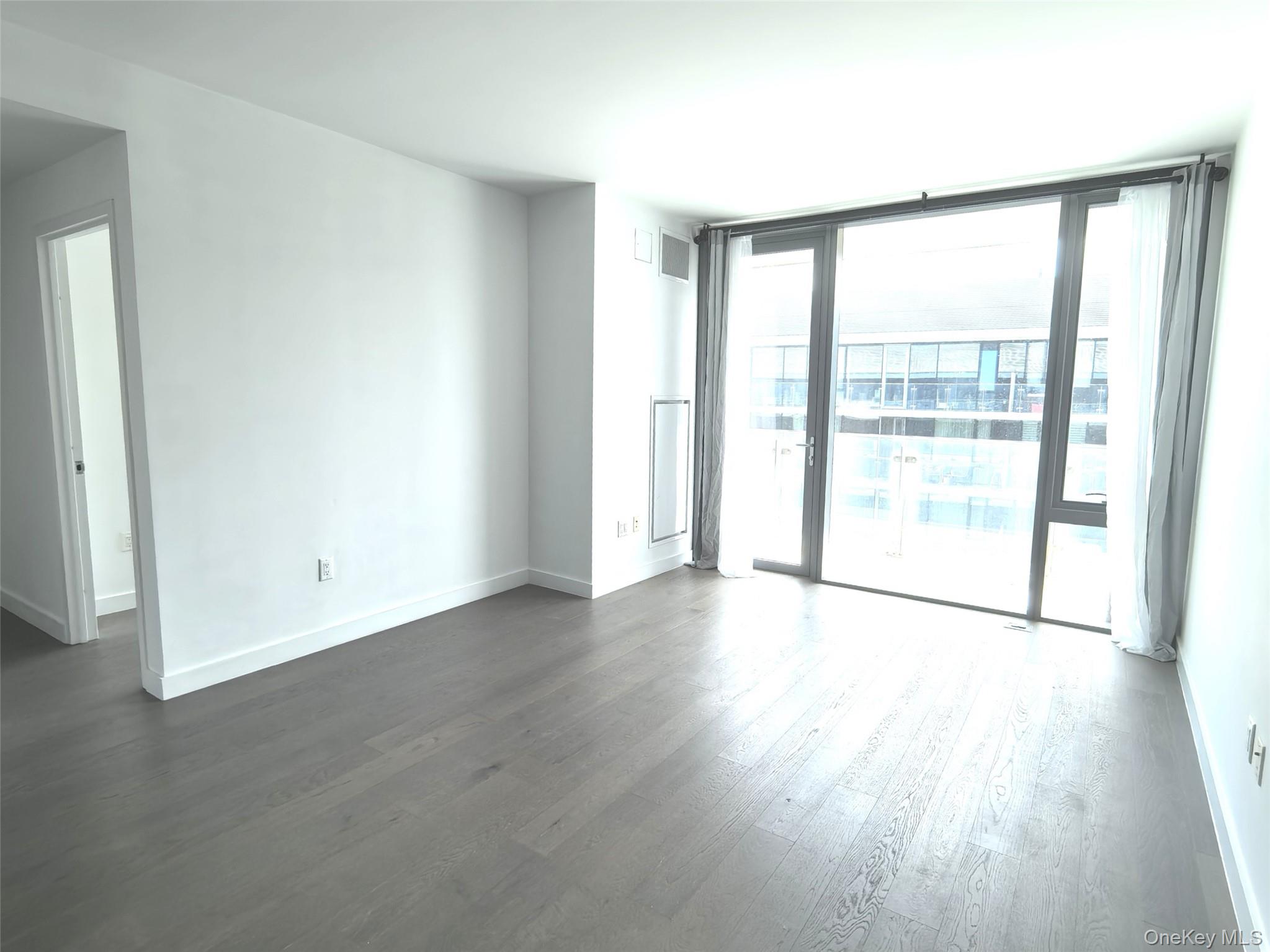 13103 40th Road, Unit PH1W photo 13