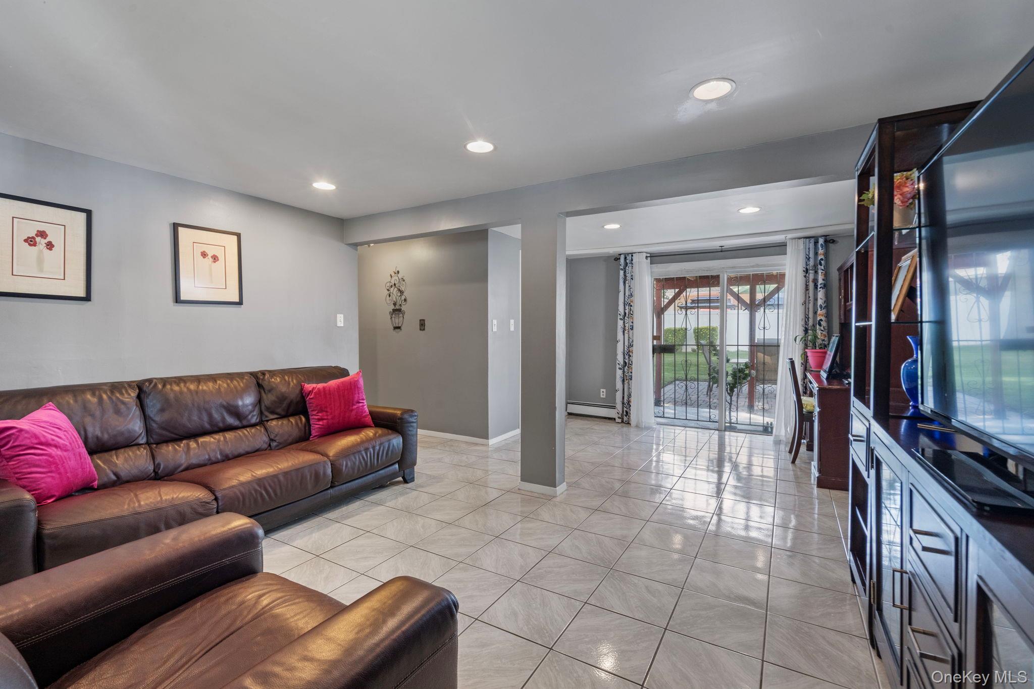 18 Brooklyn Avenue – For Sale photo 29