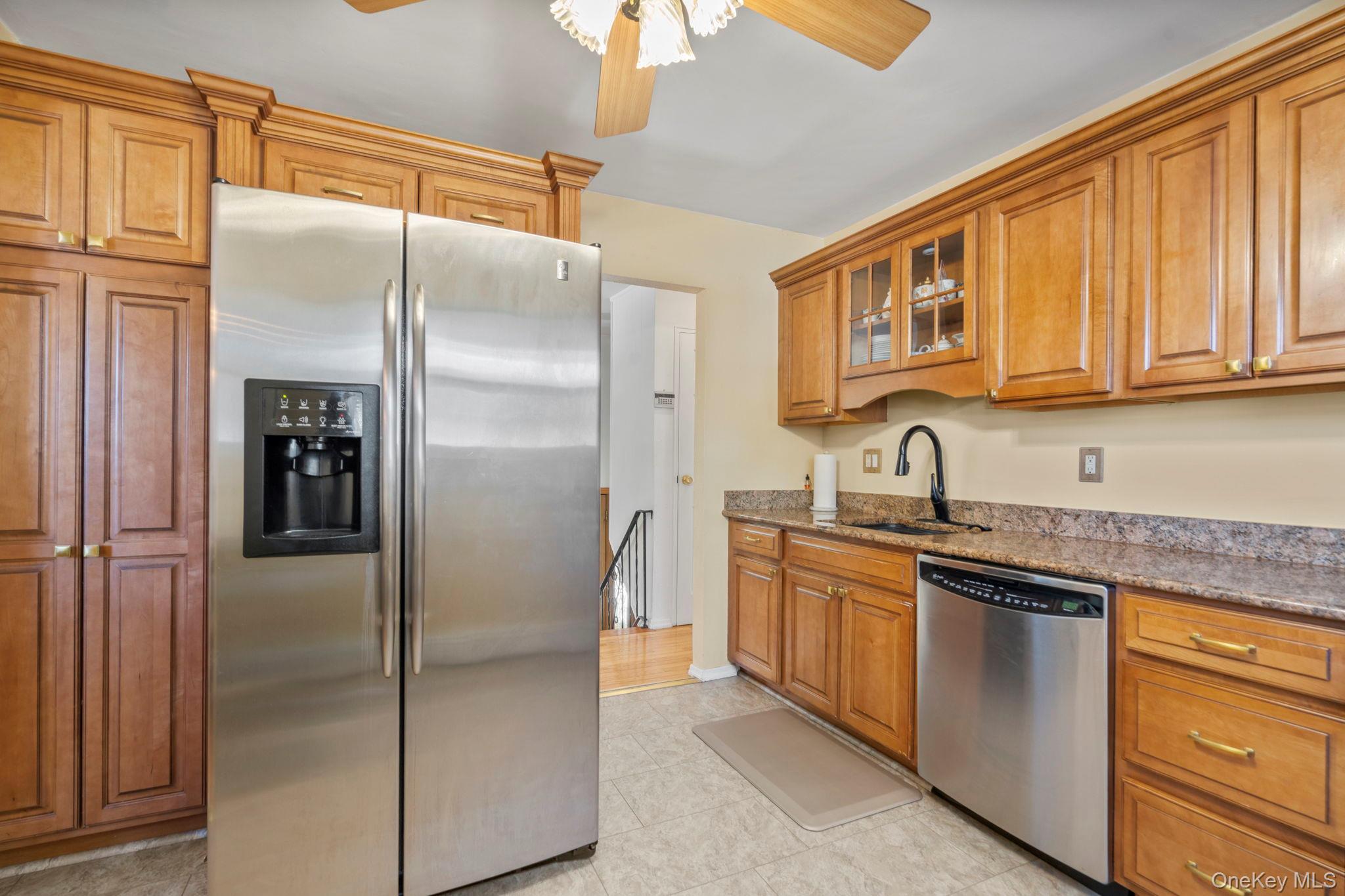 18 Brooklyn Avenue – For Sale photo 13