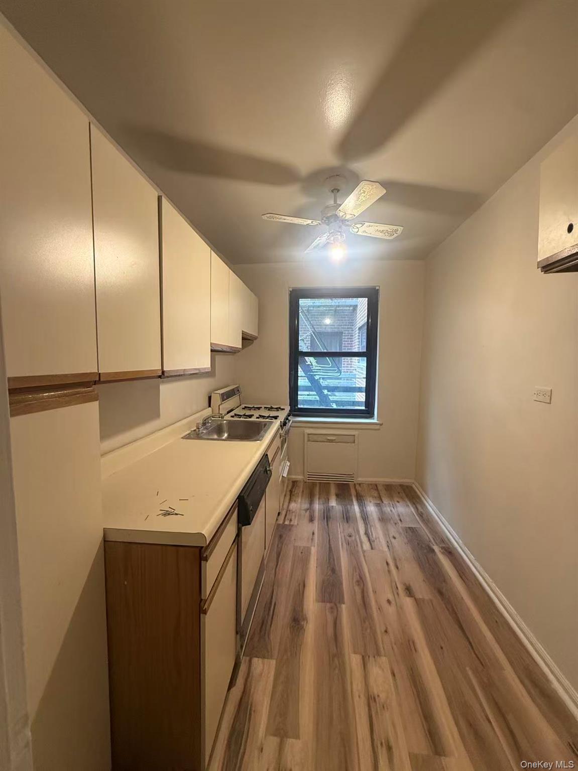 21110 73 Avenue, Unit 4G photo 4