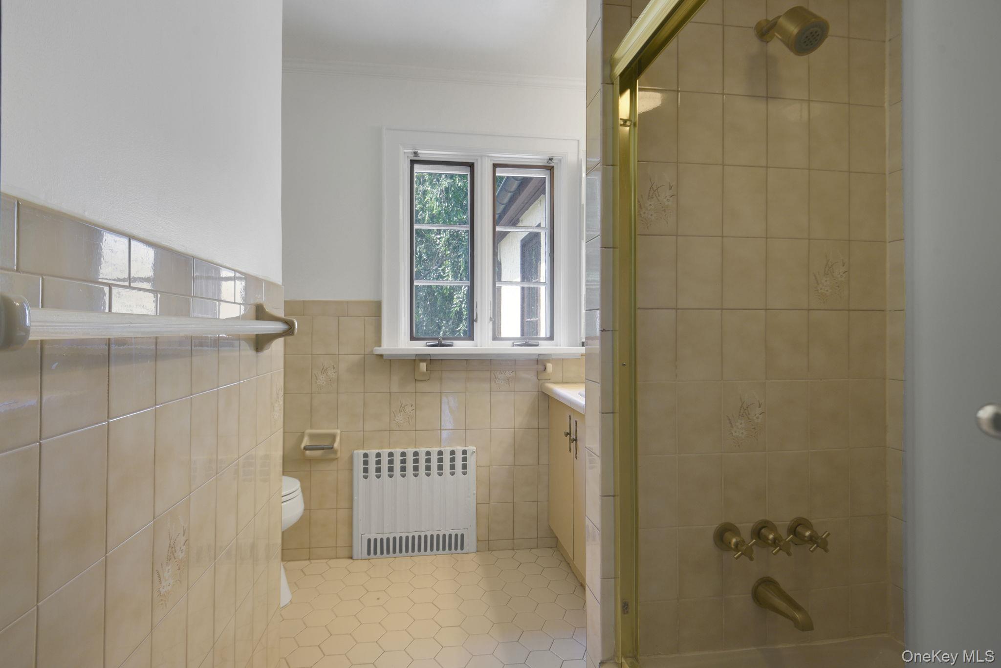46 FENIMORE Road – For Sale photo 29
