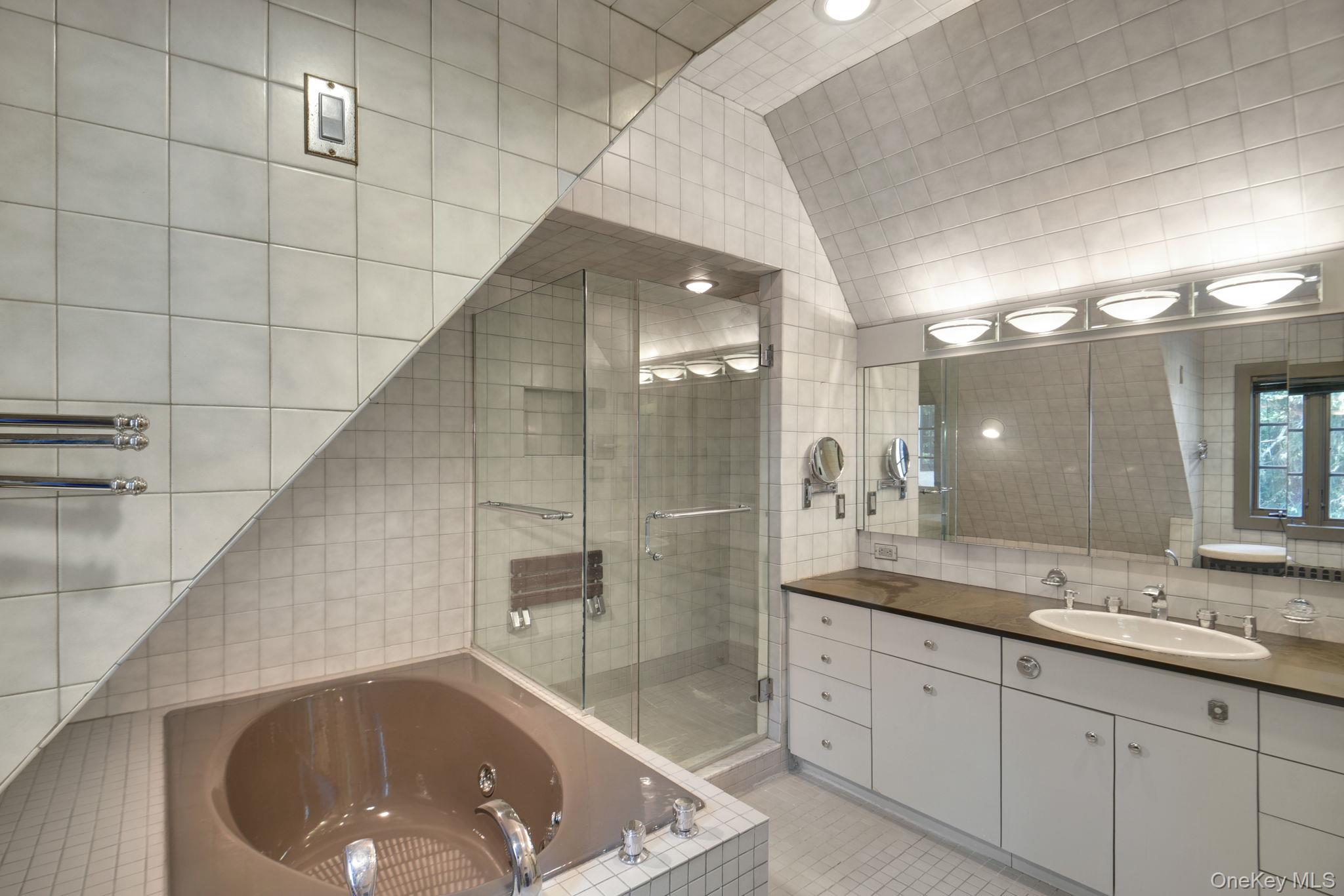 46 FENIMORE Road – For Sale photo 24