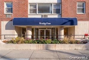 750 Shore Road, Unit 1H