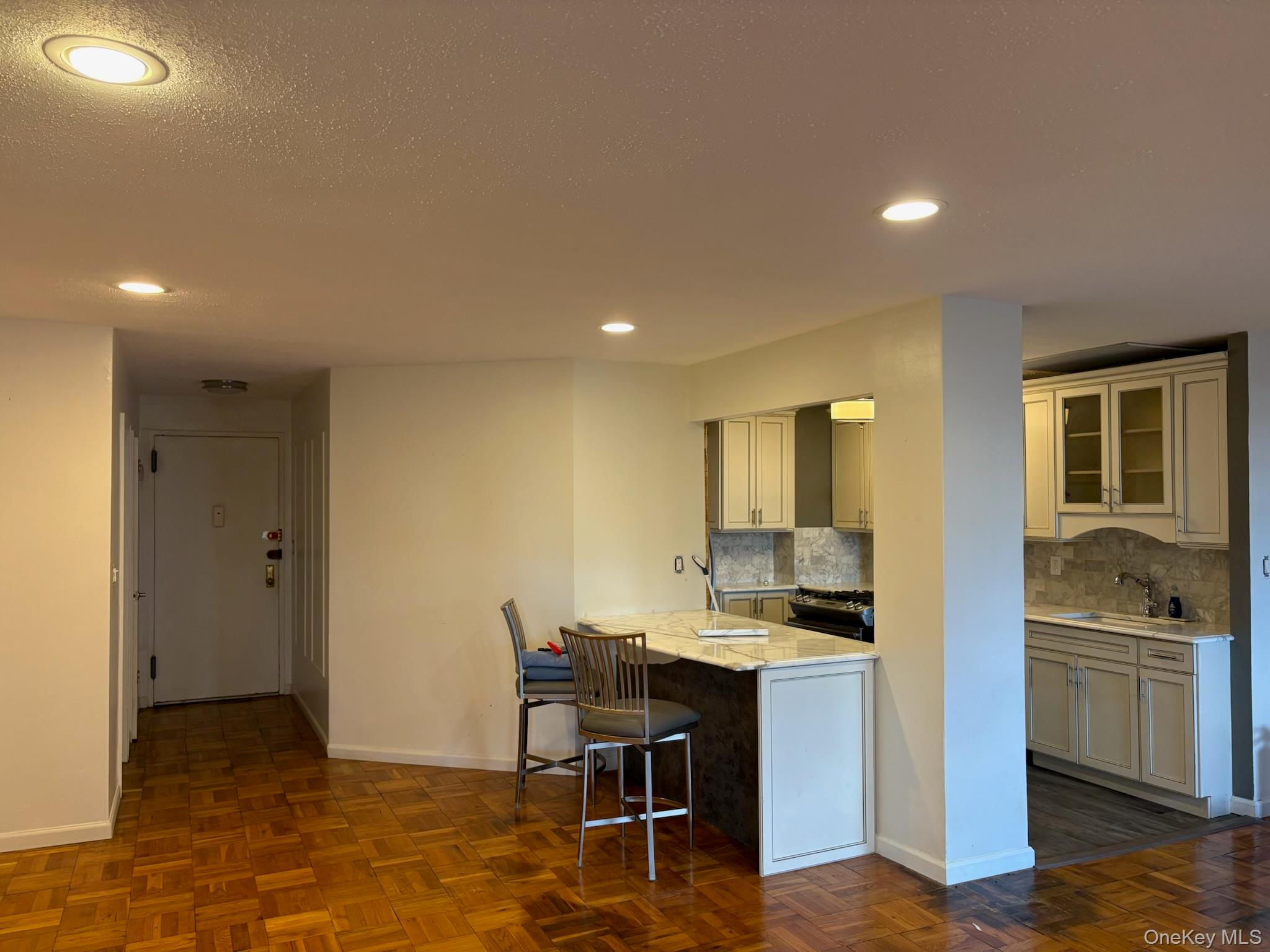 750 Shore Road, Unit 1H photo 17