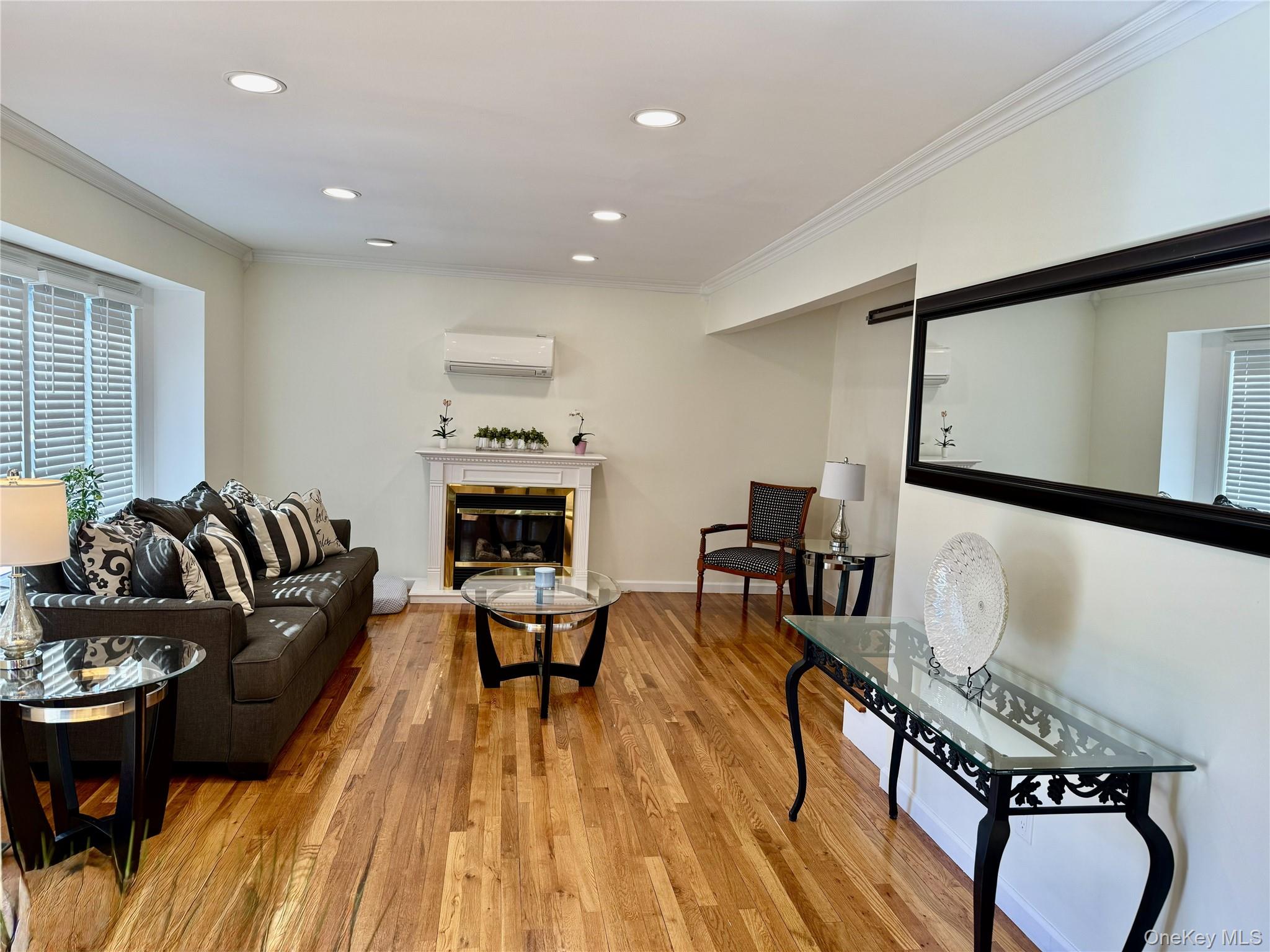 65 Westwood Road N – For Sale photo 2