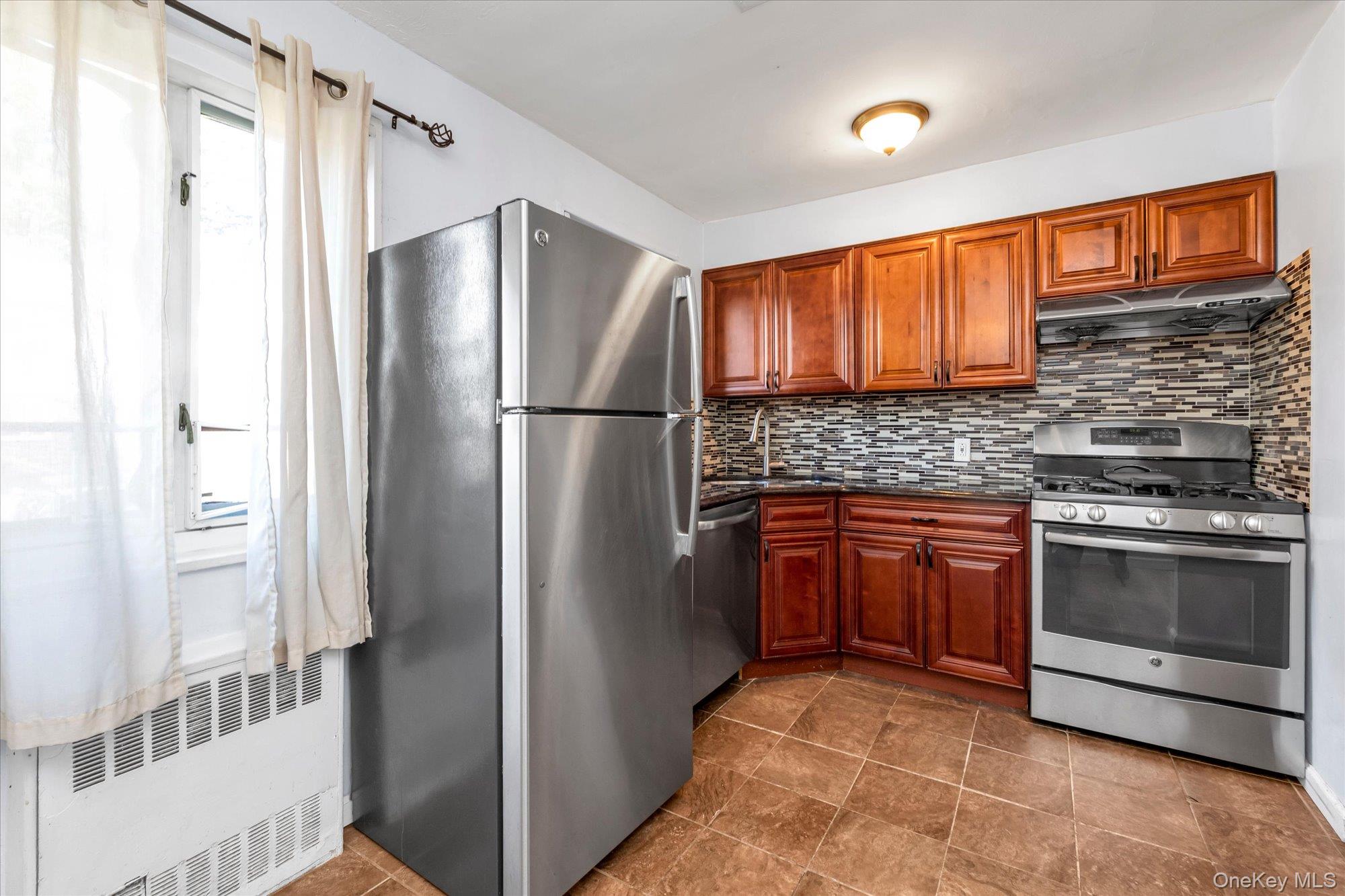 229-04 Hillside Avenue, Unit 1st Floor photo 5