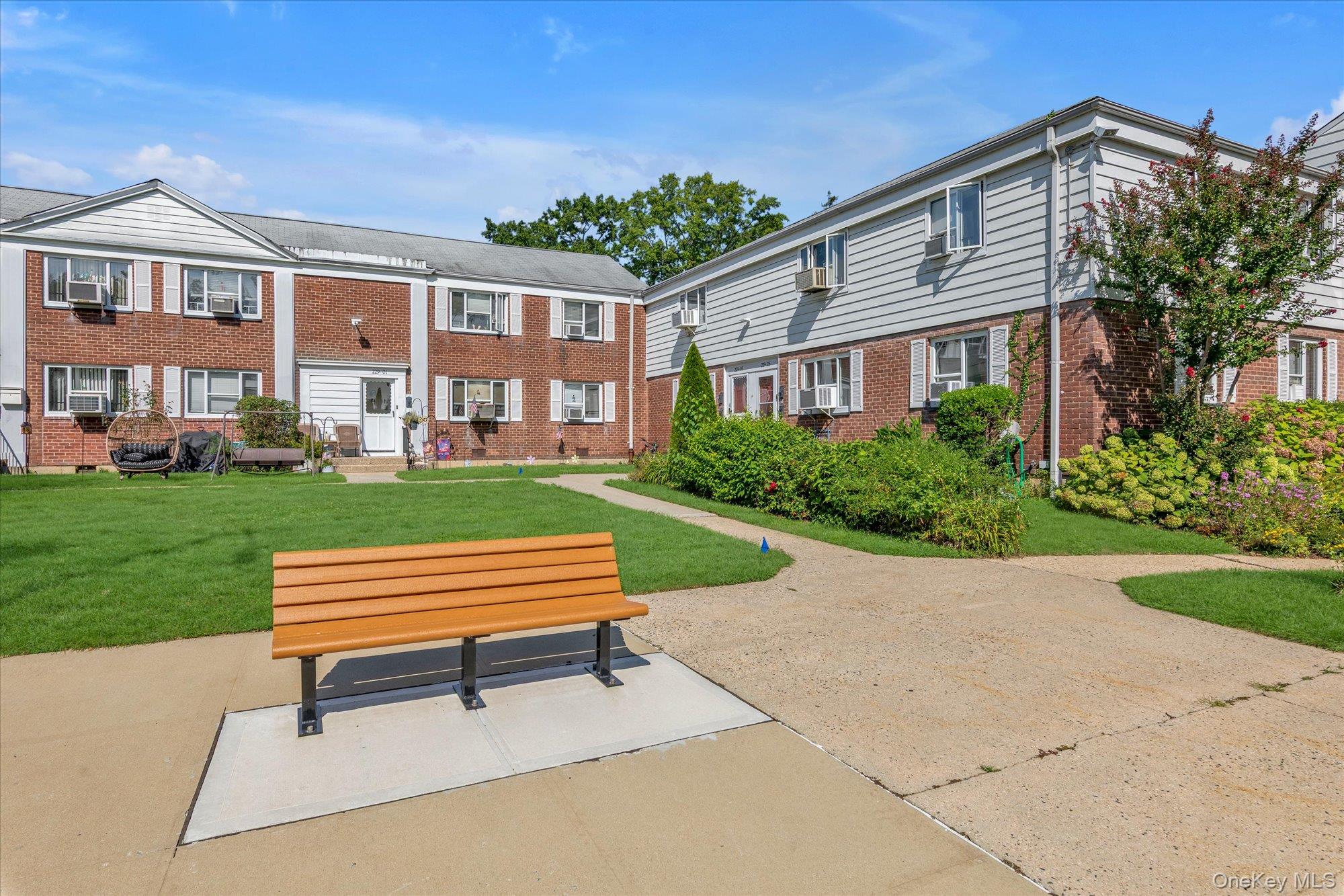 229-05 87th Avenue, Unit 46-5 photo 13