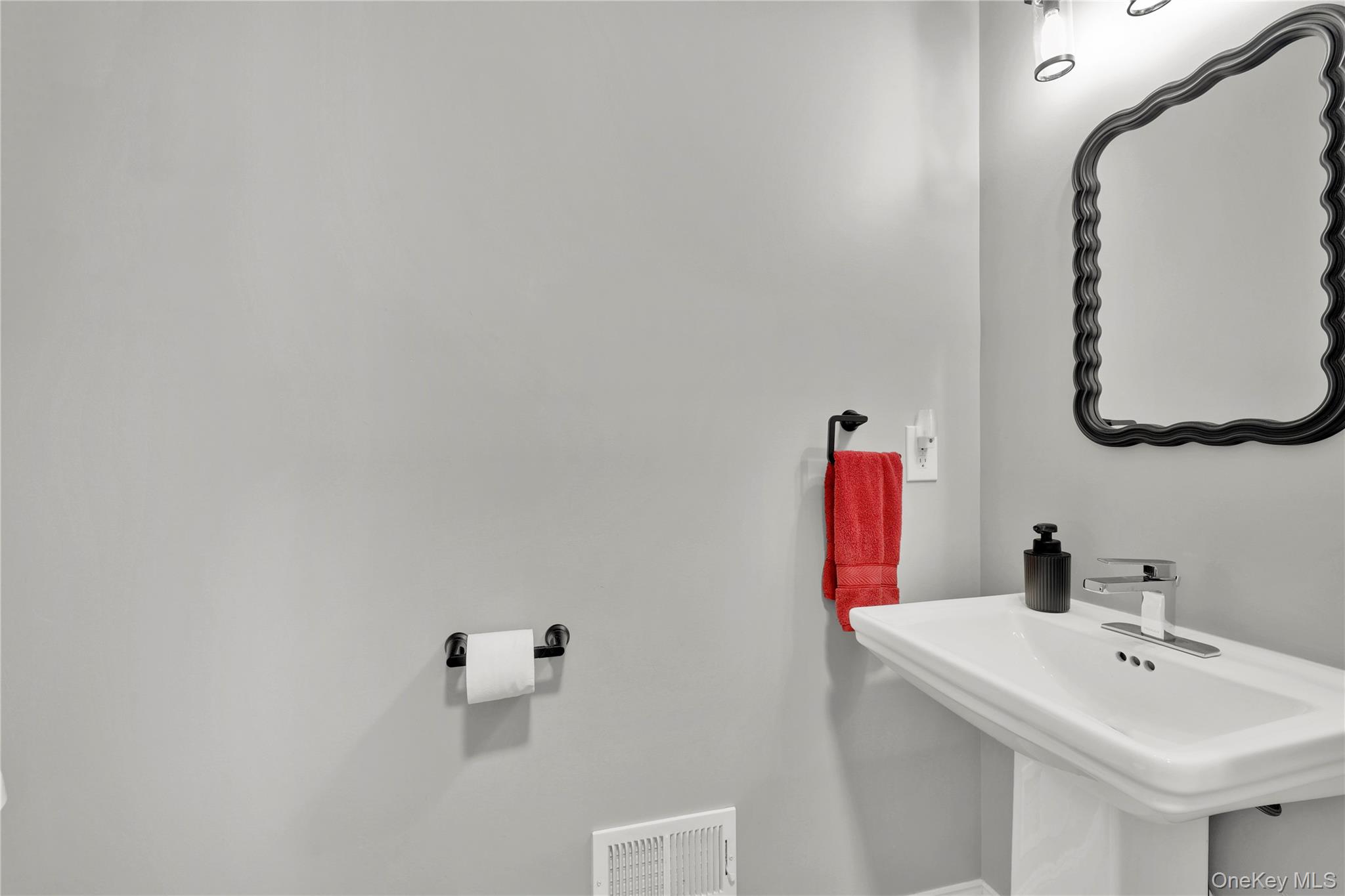 112 Elise Drive – For Sale photo 16