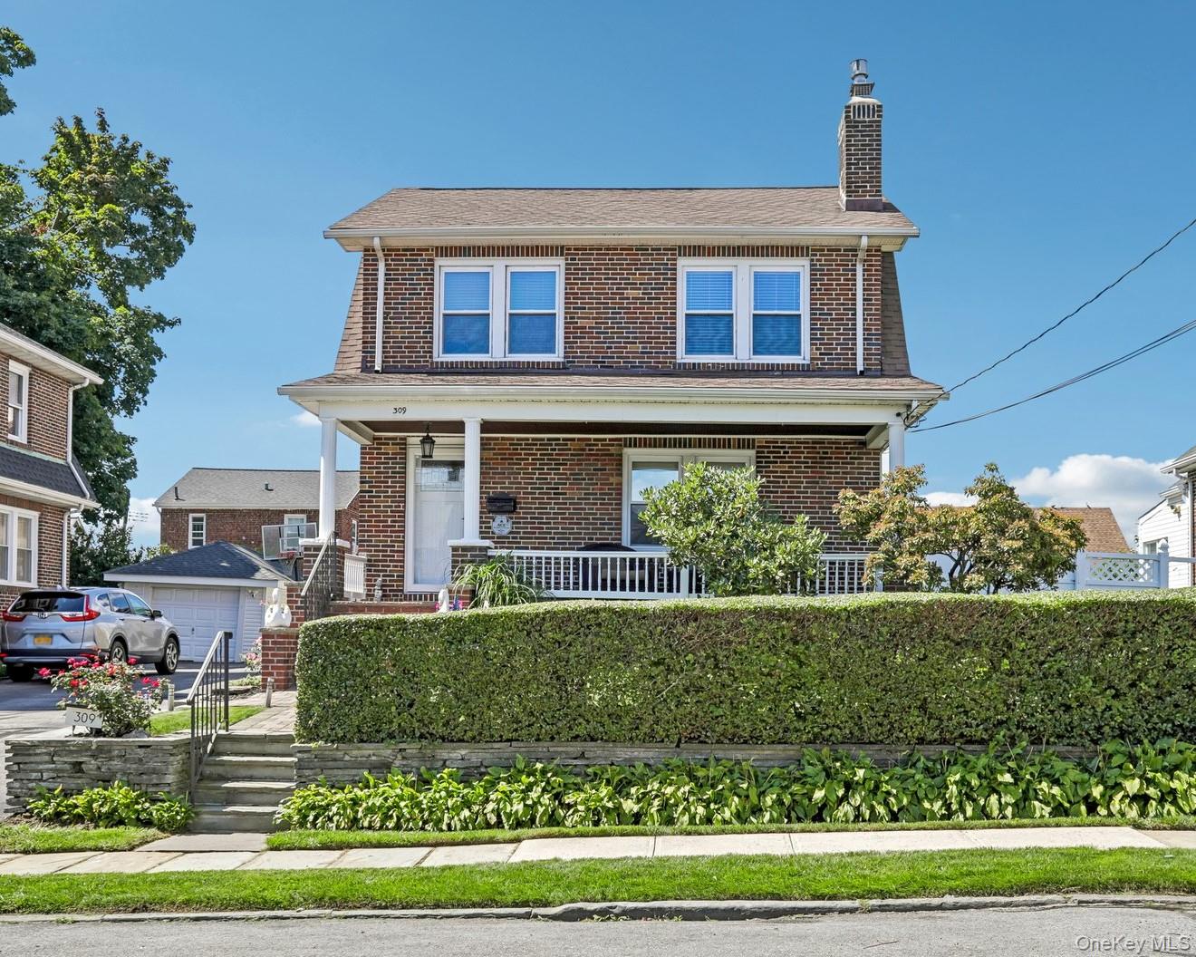 309 Bellevue Avenue