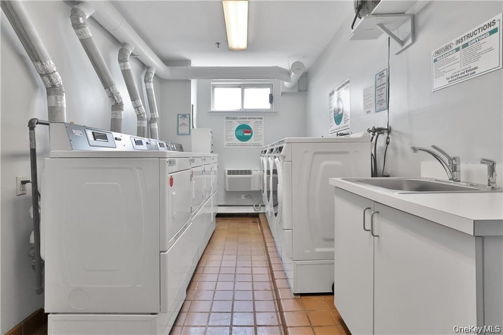 14 Nosband Avenue, Unit 1A photo 18