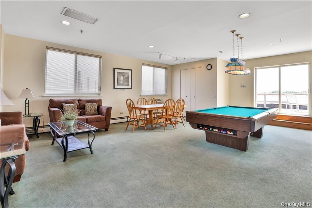 14 Nosband Avenue, Unit 1A photo 17