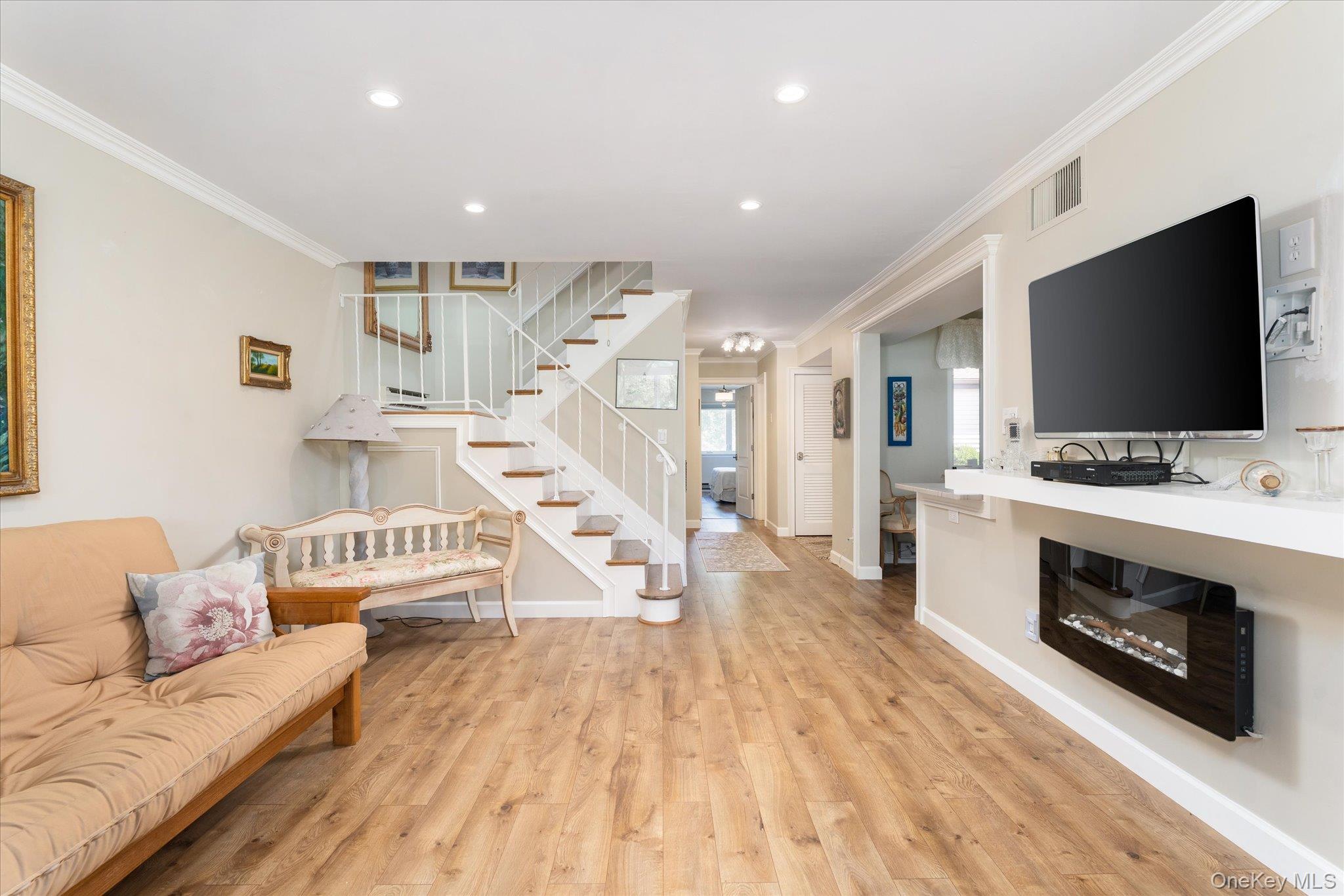 1102 Gotham Path – For Sale photo 9