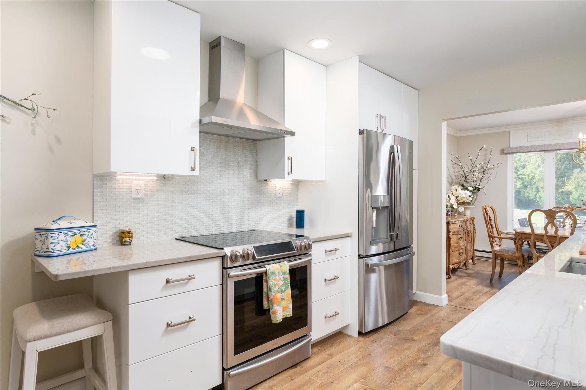 1102 Gotham Path – For Sale photo 2