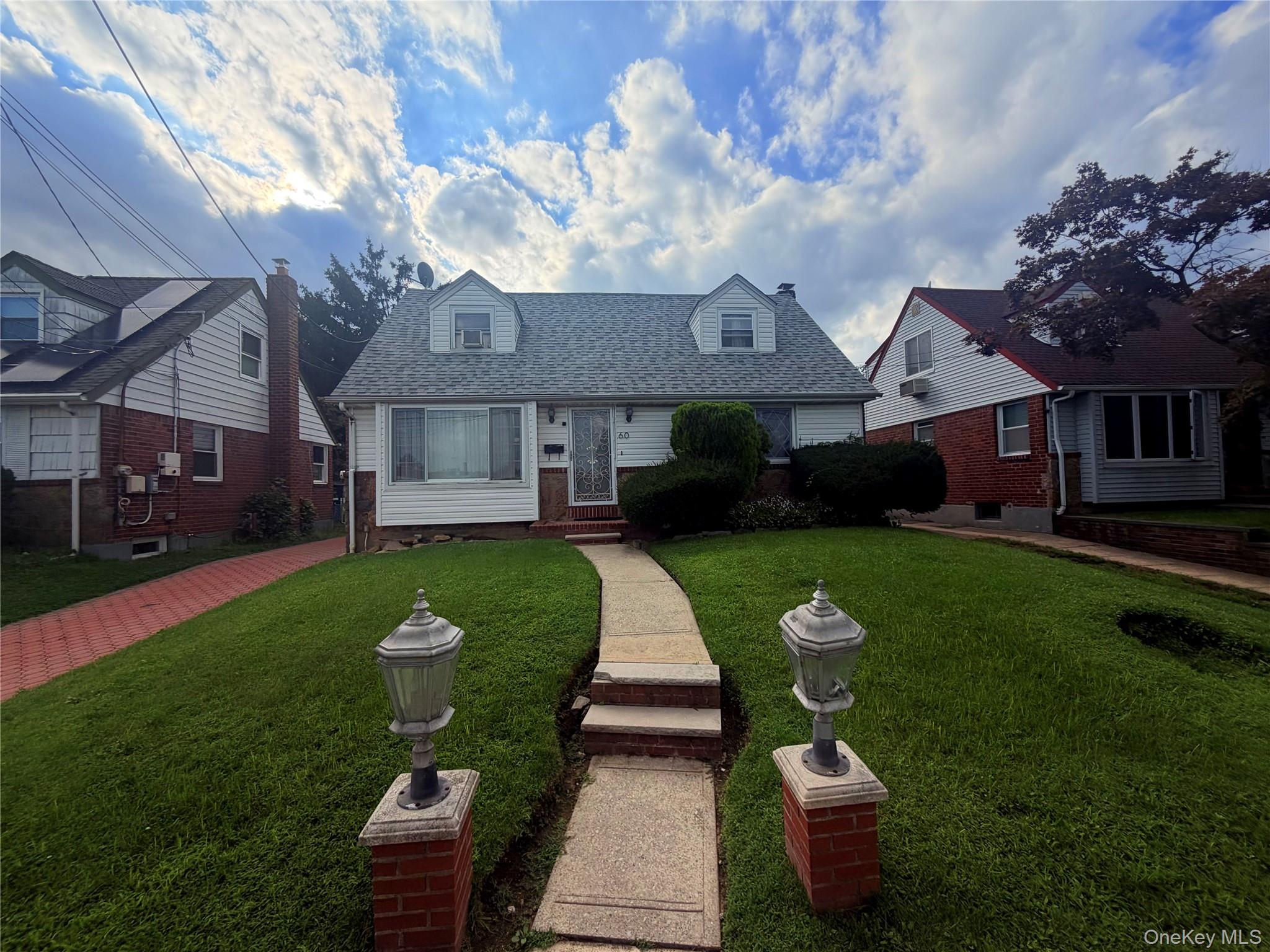 60 Boden Avenue – For Sale