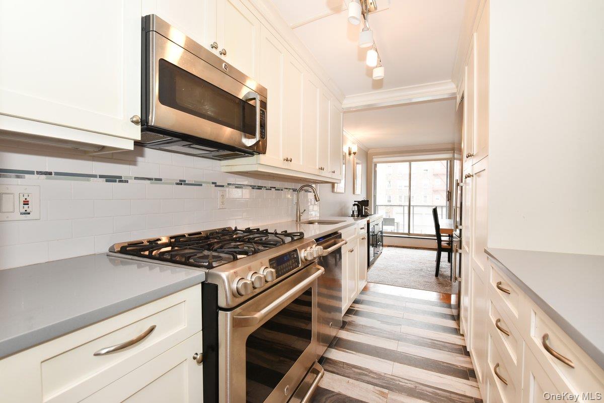 100 Clinton Avenue, Unit 1F photo 7