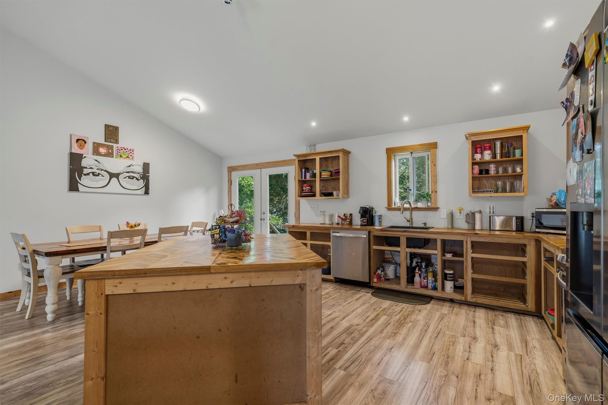 19 Zane Street – For Sale photo 15