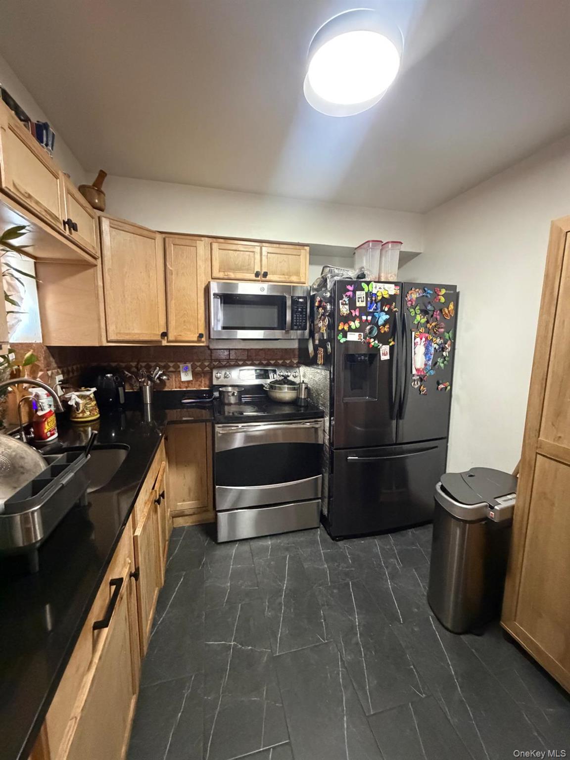 2354 97th Street – For Sale photo 9
