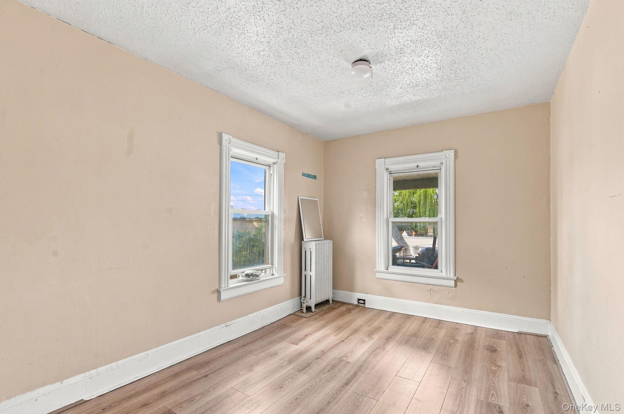 931 2nd Street – For Sale photo 16