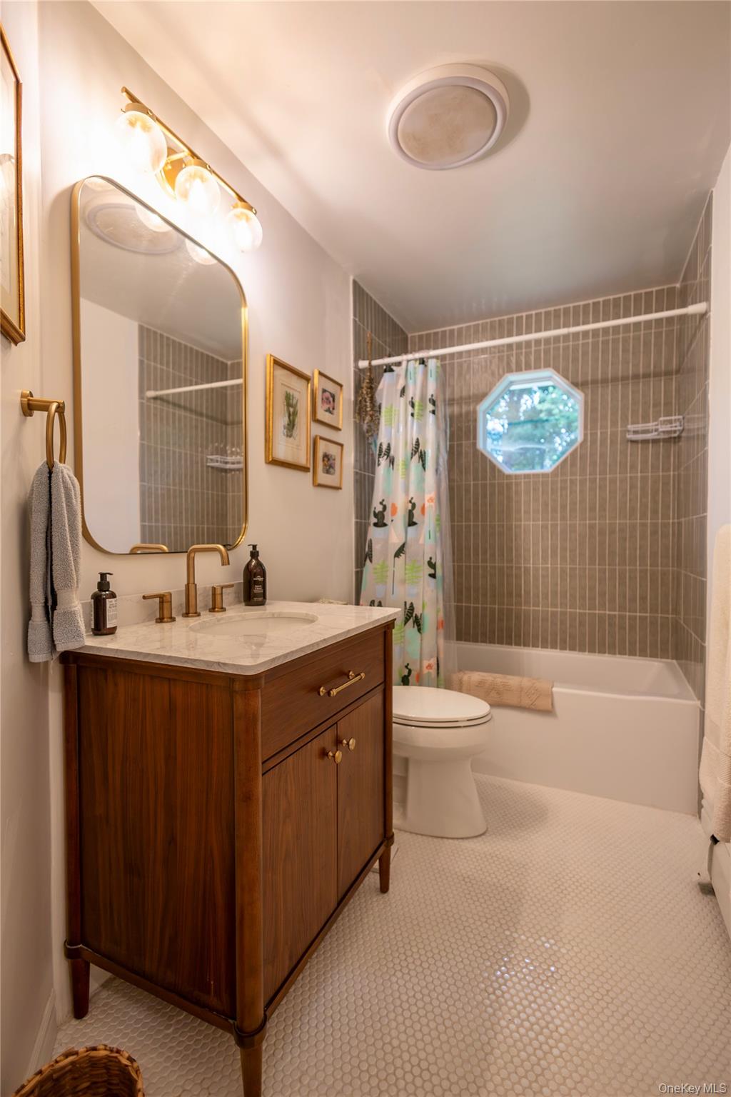 60 Briarwood Lane – For Sale photo 35