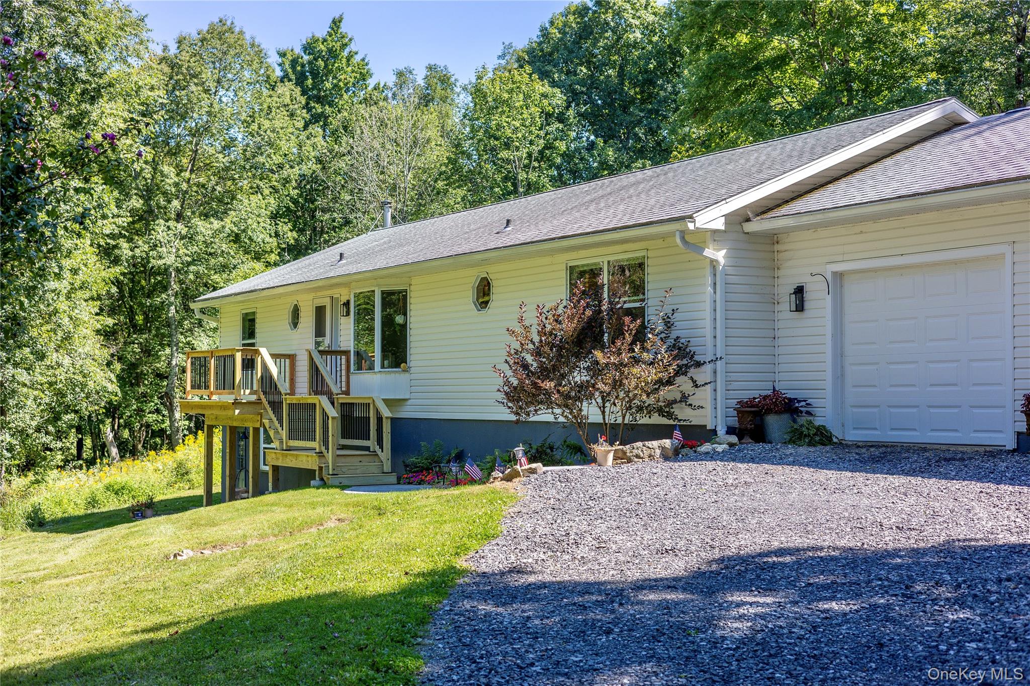 60 Briarwood Lane – For Sale photo 2