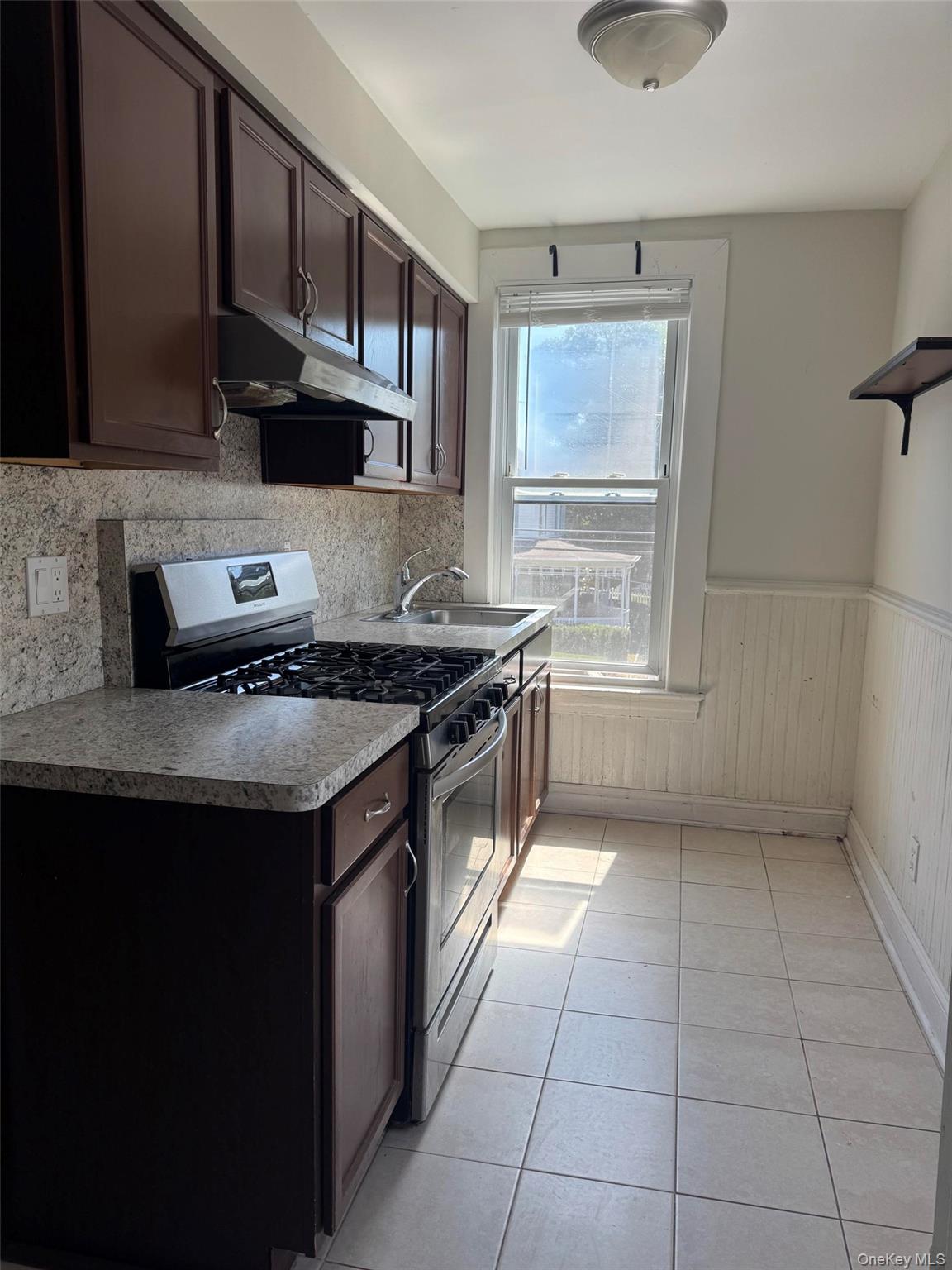 253 Sea Cliff Avenue, Unit 1 photo 6