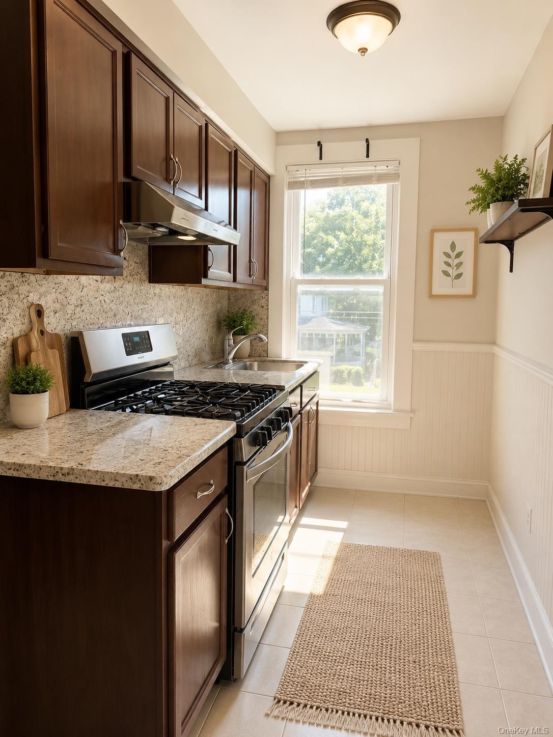 253 Sea Cliff Avenue, Unit 1 photo 5