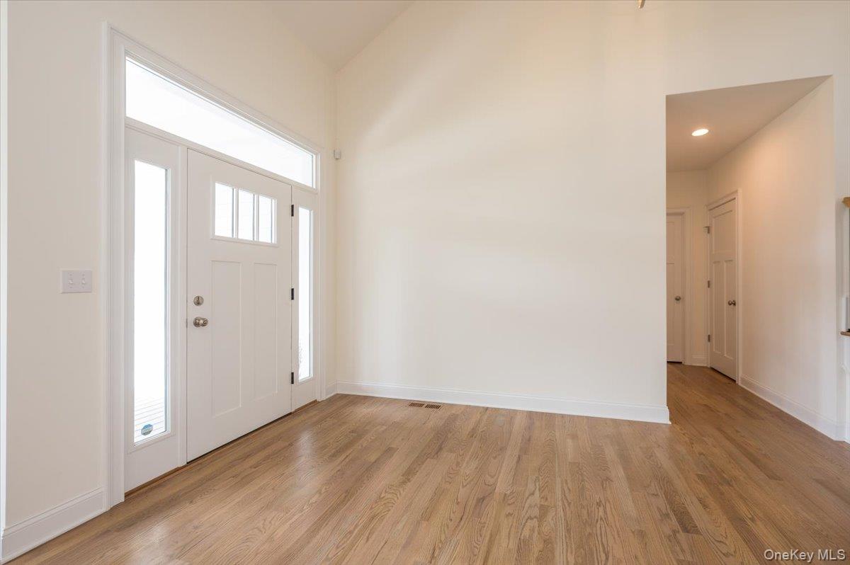 50 Spring Meadow Court, Unit 50 photo 3