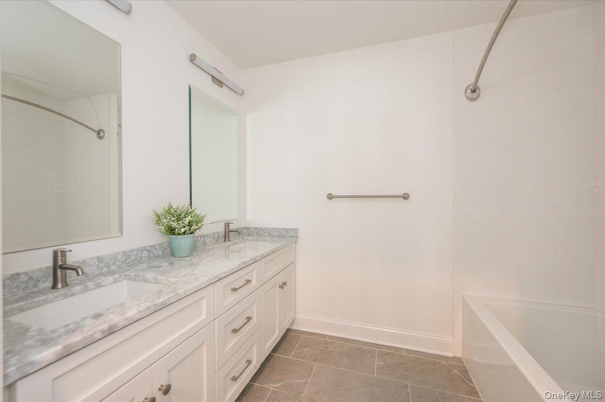 50 Spring Meadow Court, Unit 50 photo 31